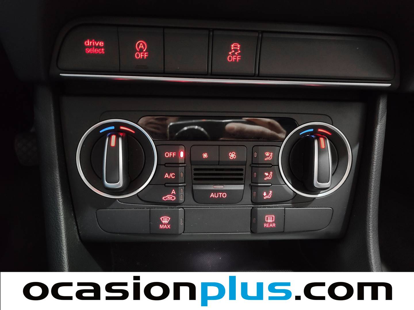 Foto Audi Q3 Audi Q3 sport edition 1.4 TFSI CoD 110 kW (150 CV)