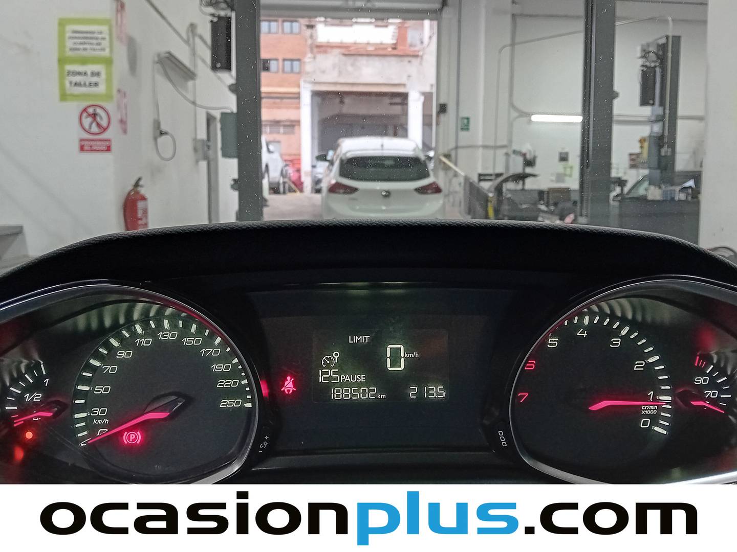 Foto Peugeot 308 Peugeot 308 PureTech 110 S&S Style (110 CV)