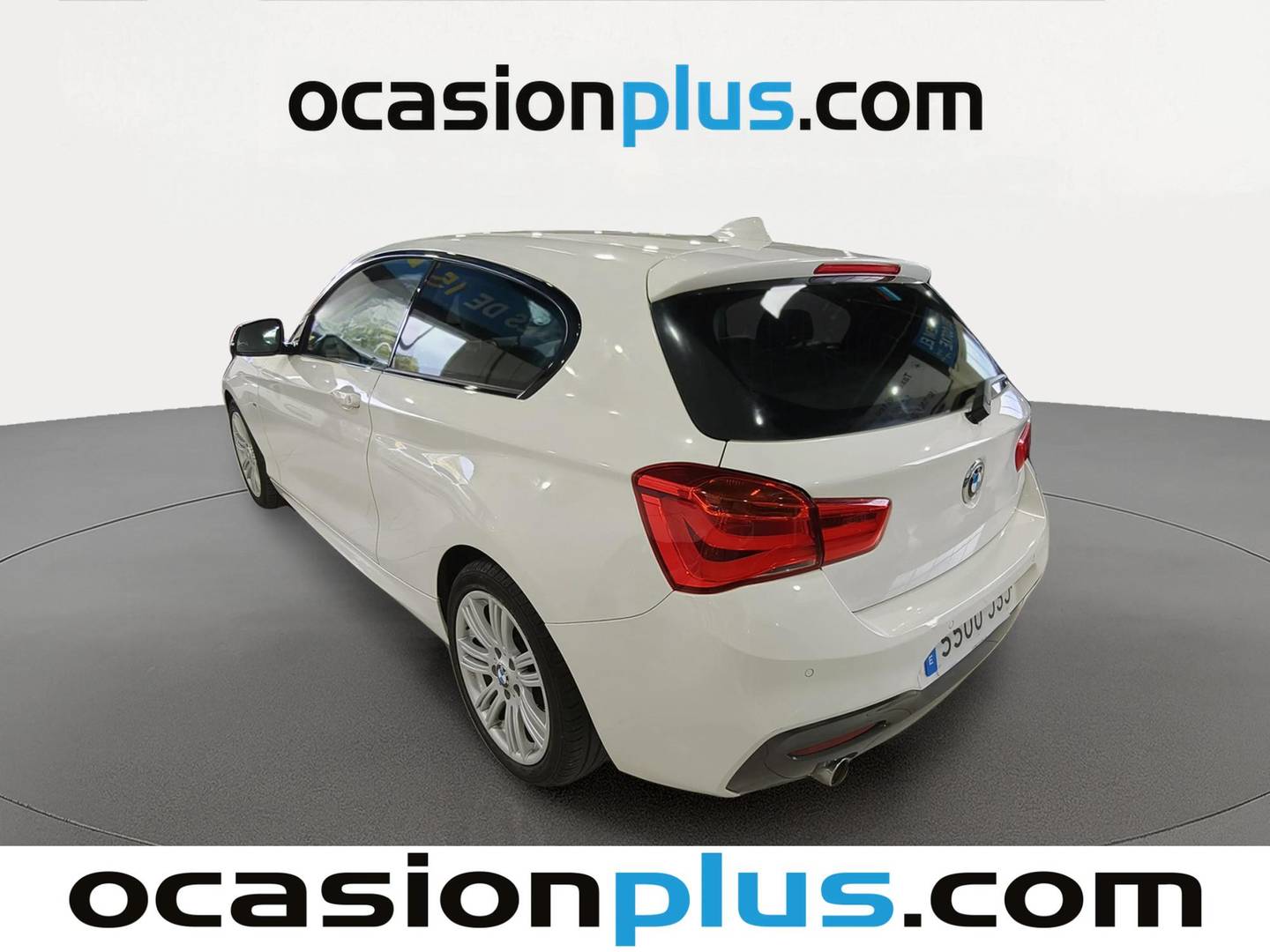 Foto trasera BMW Serie 1 BMW Serie 1 118d (150 CV) Pack M izquierda