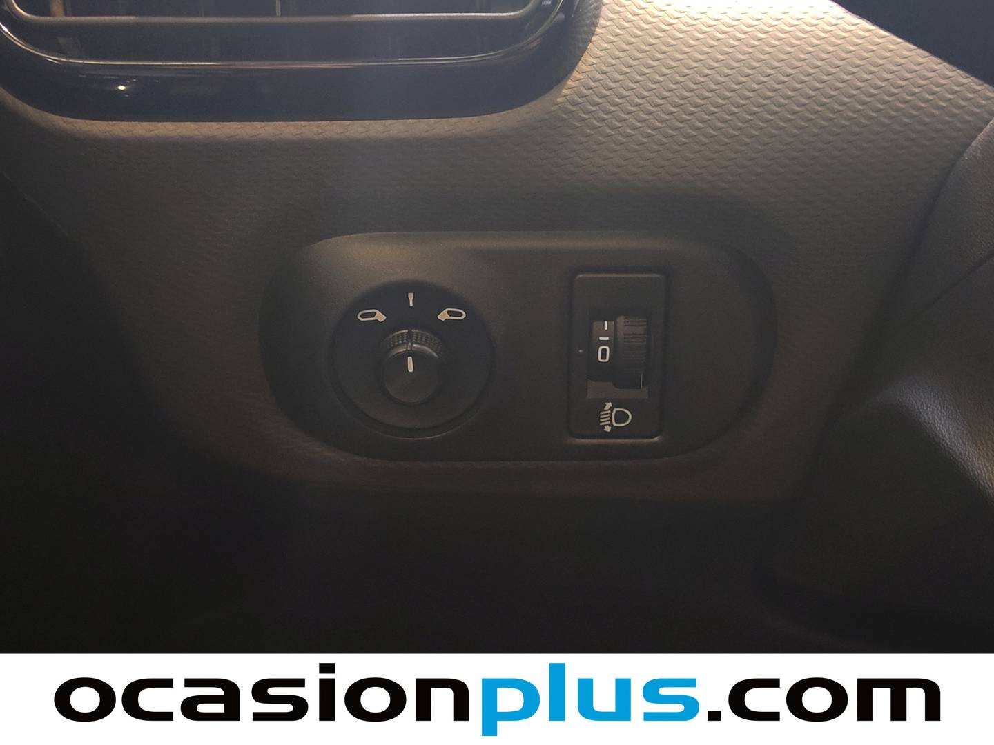 Foto Citroën C4 Cactus Citroen C4 Cactus BlueHDi 100 S&S Feel (99 CV)