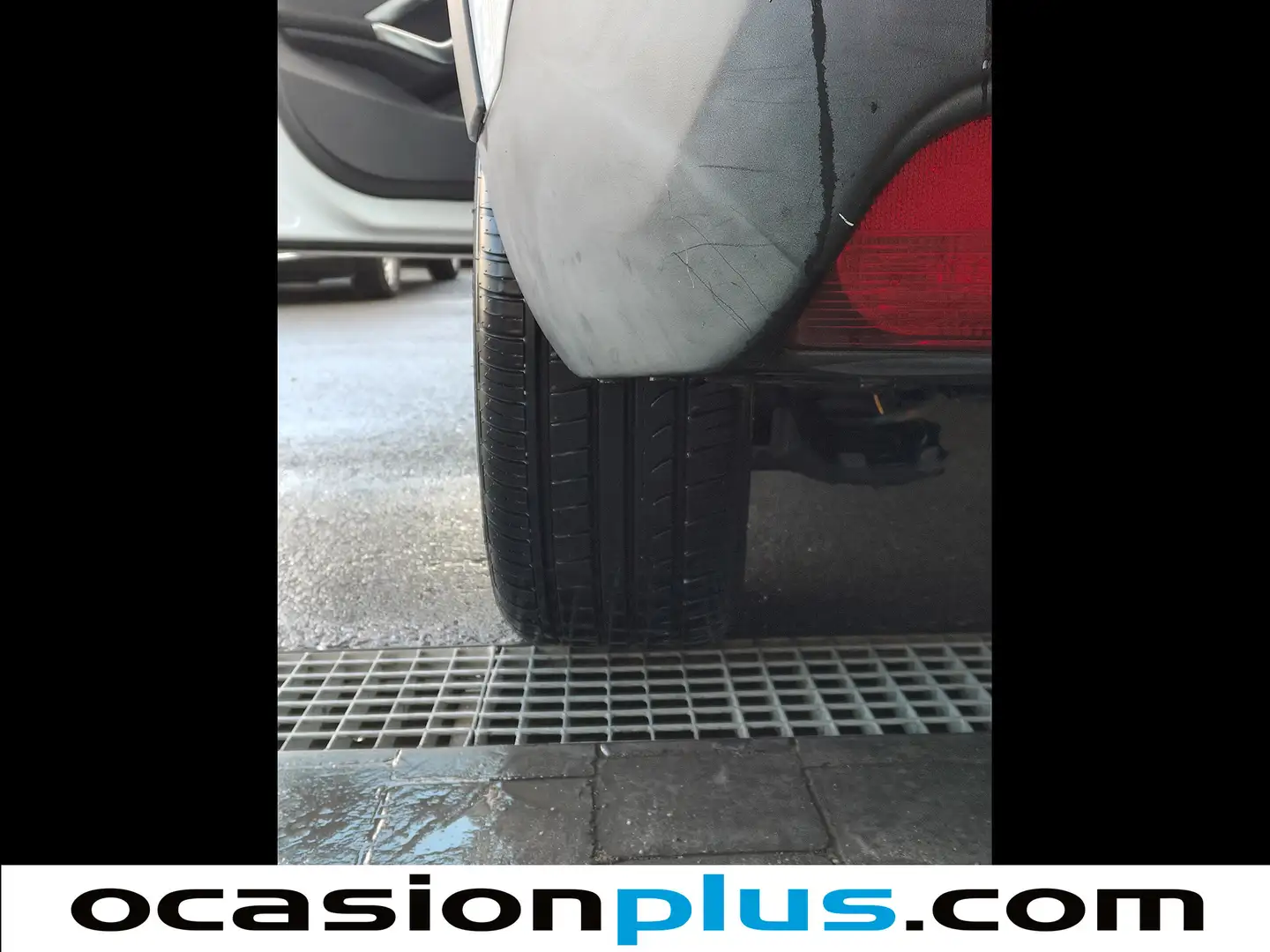 Foto Peugeot 2008 Peugeot 2008 PureTech 110 S&S Allure (110 CV)