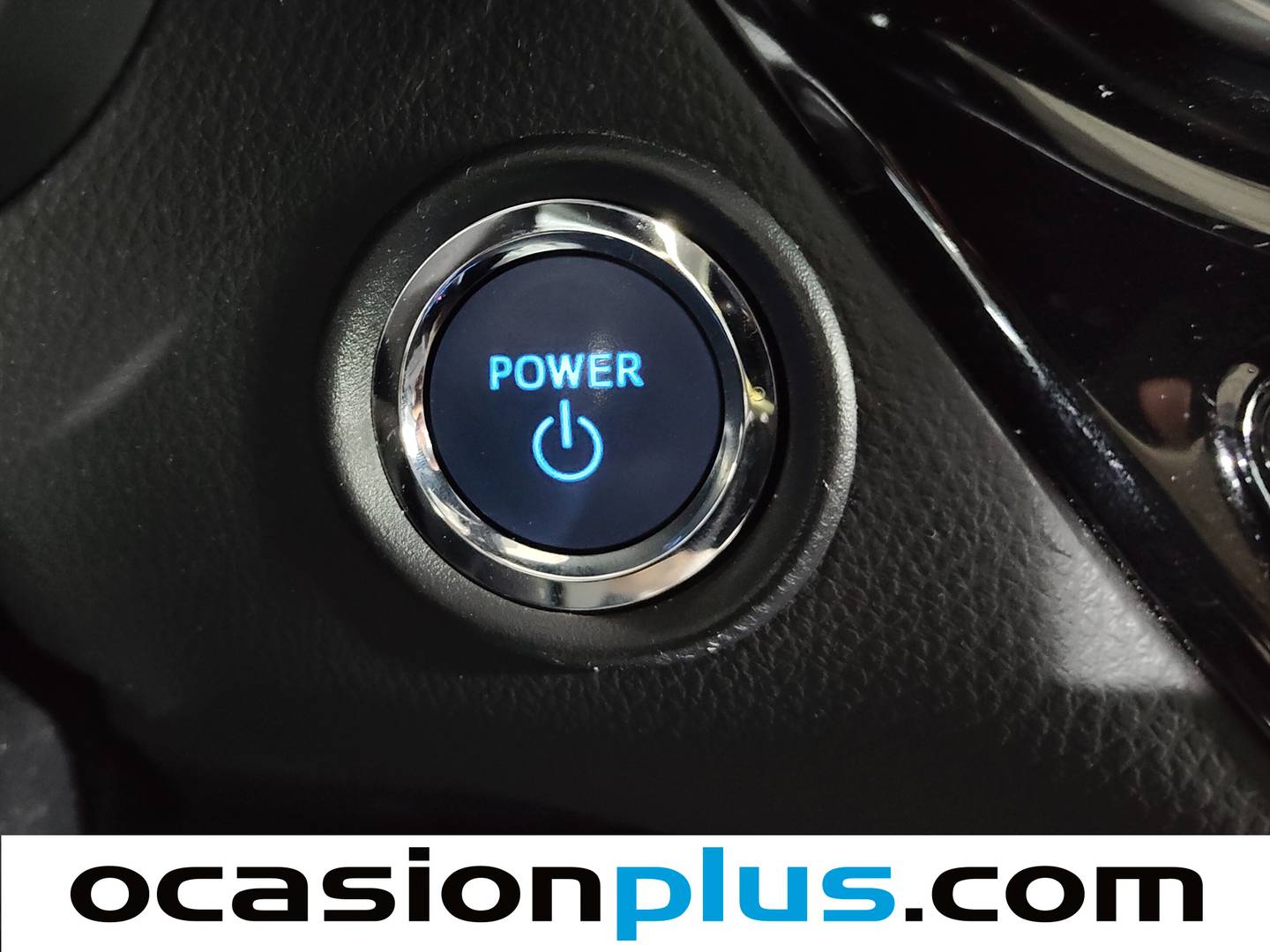 Equipamiento del Toyota C-HR Toyota C-HR 180H Advance (184 CV)
