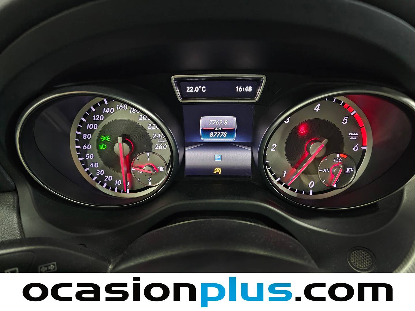 Foto Mercedes GLA Mercedes-Benz GLA 200 d (136 CV)