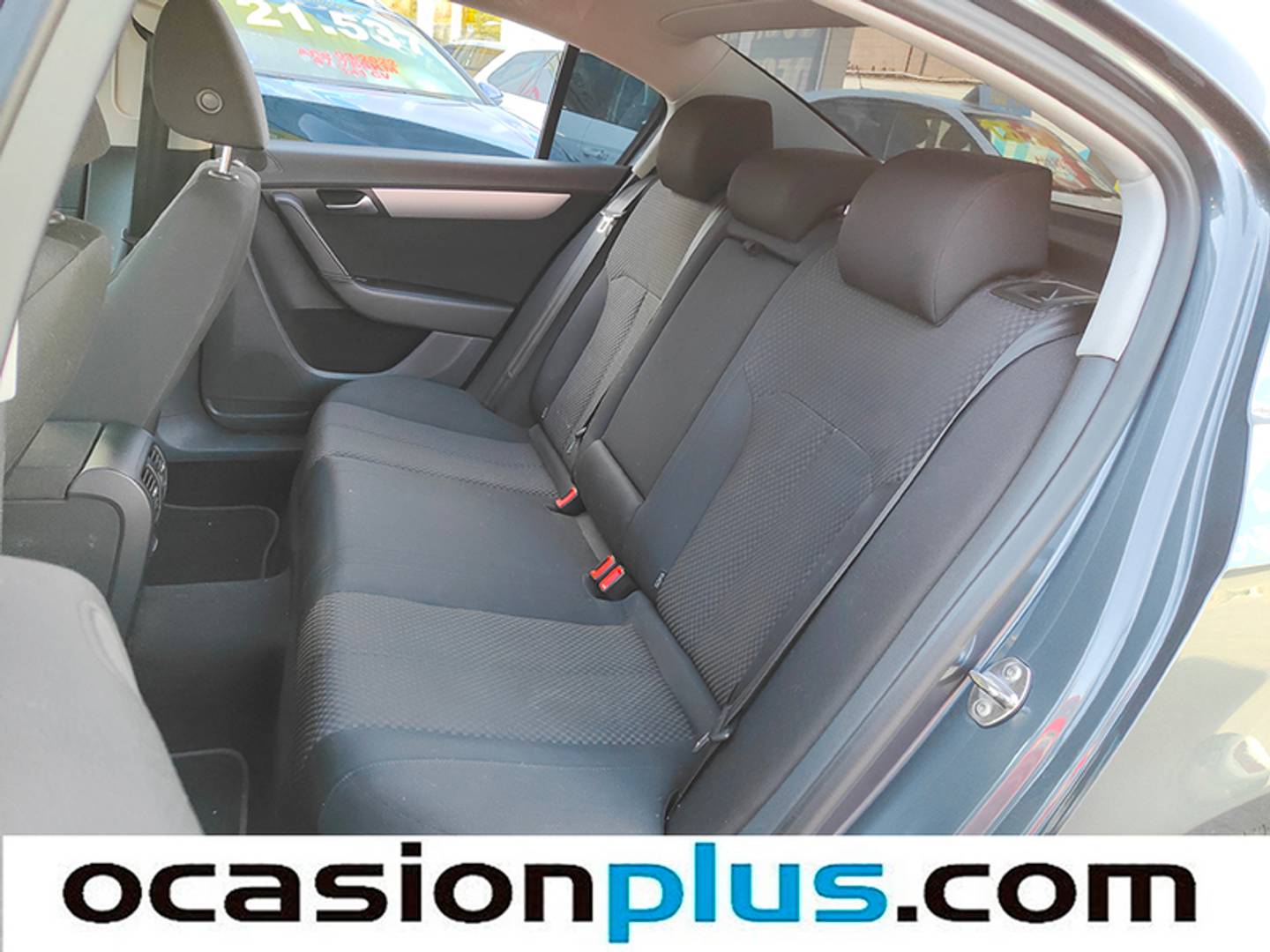 Foto Volkswagen Passat Volkswagen Passat Edition 1.6 TDI BMT (105 CV)