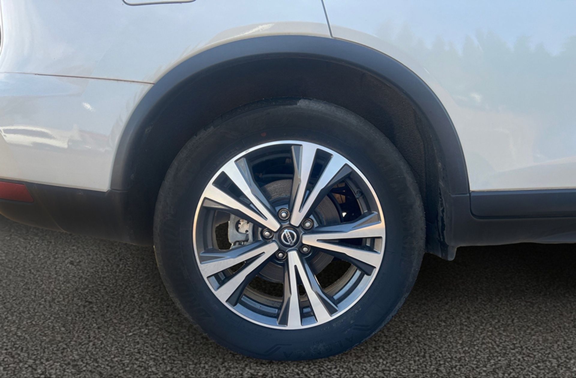 Nissan X-Trail DIG-T 160 N-Connecta 4x2 DCT - foto 39