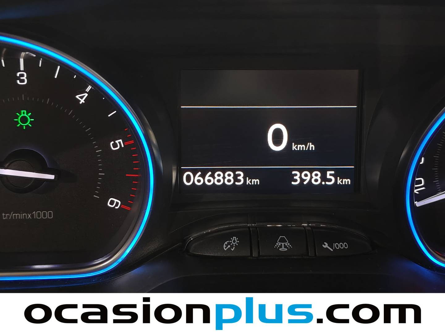 Foto Peugeot 2008 Peugeot 2008 BlueHDi 120 S&S Allure 88 kW (120 CV)