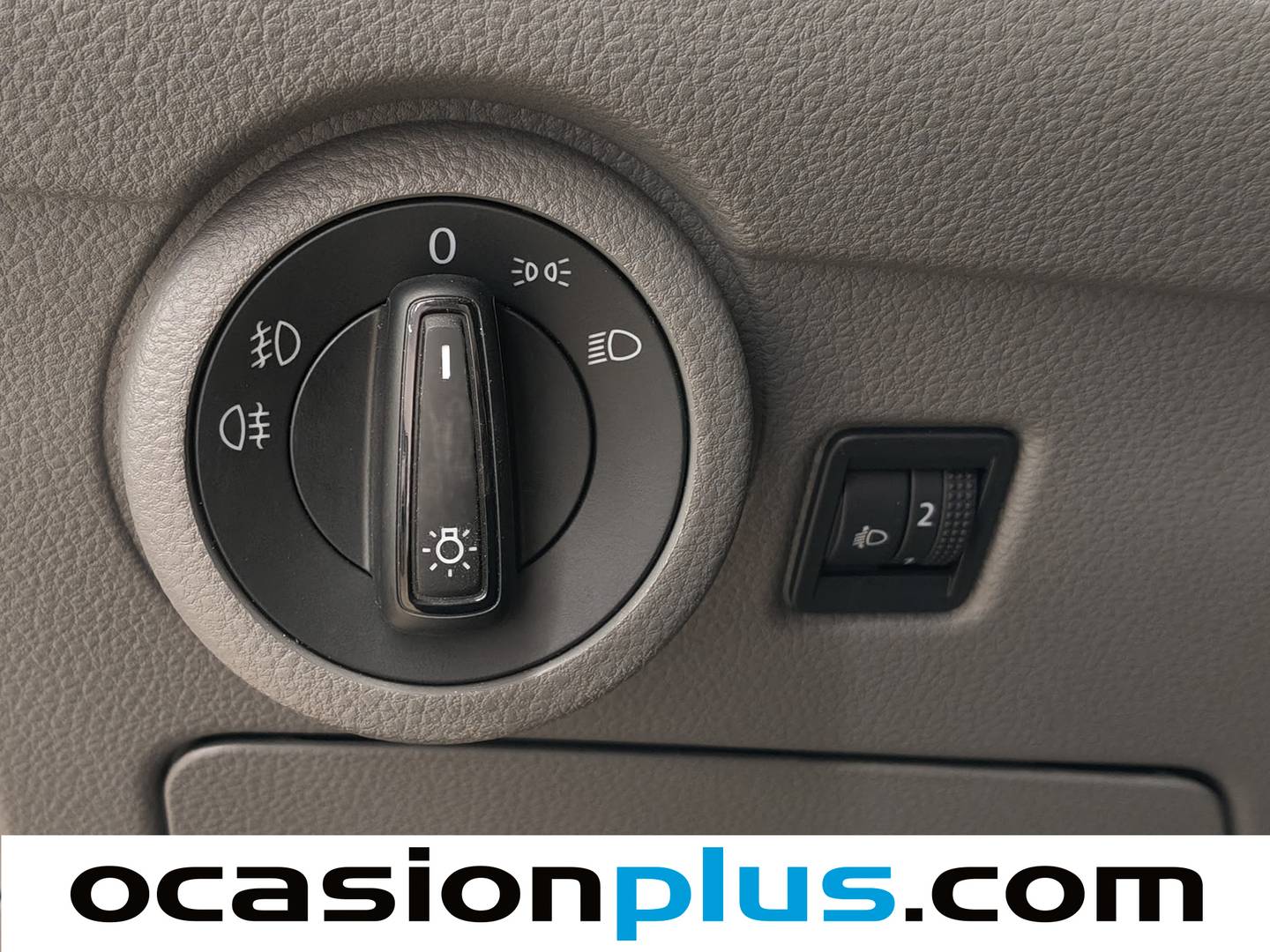 Volkswagen Caravelle Volkswagen Caravelle Origin Batalla Corta 2.0 TDI BMT (110 CV) 9 Plazas de segunda mano