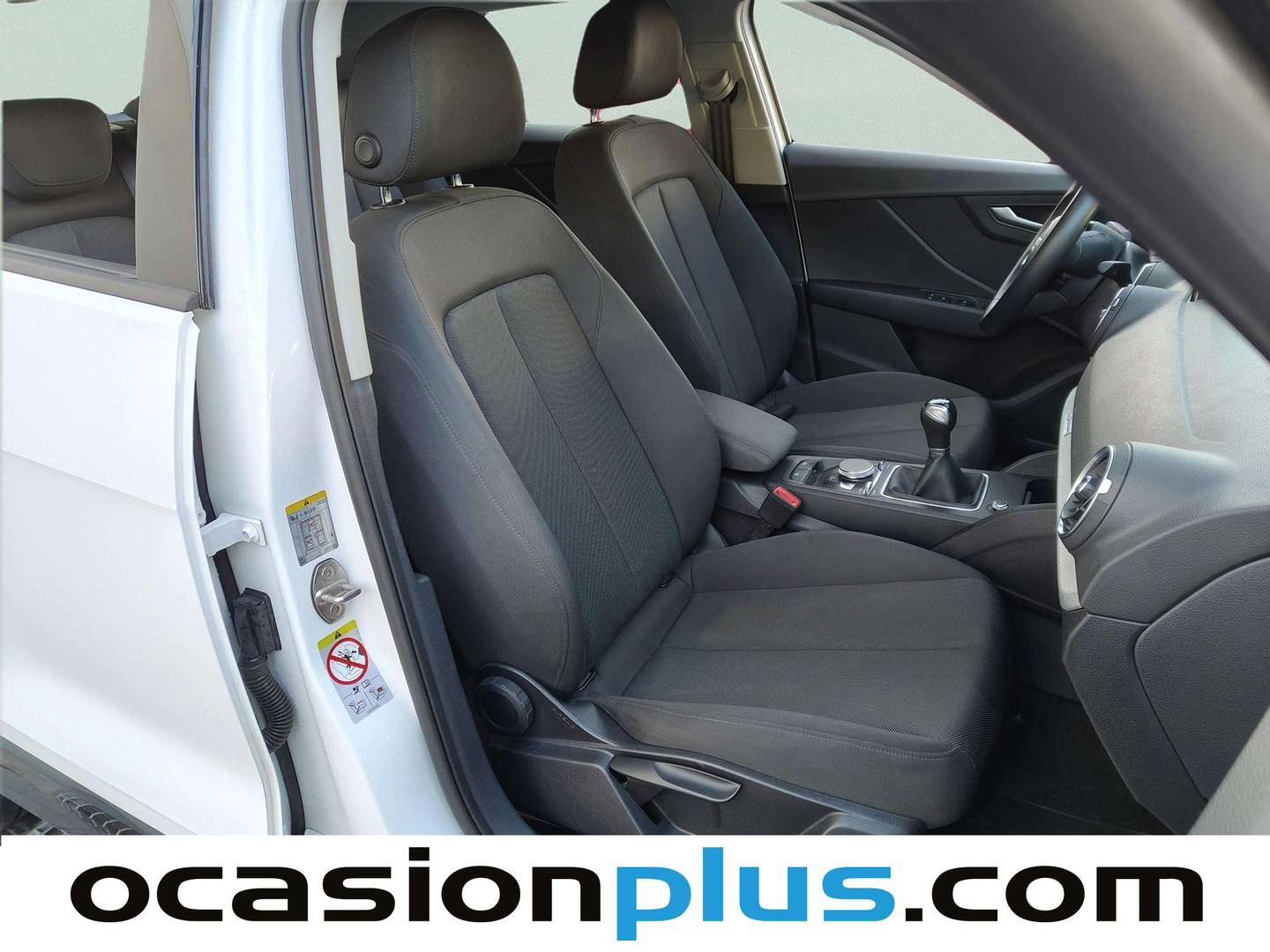 Foto Audi Q2 Audi Q2 Advanced 30 TDI  (116 CV)