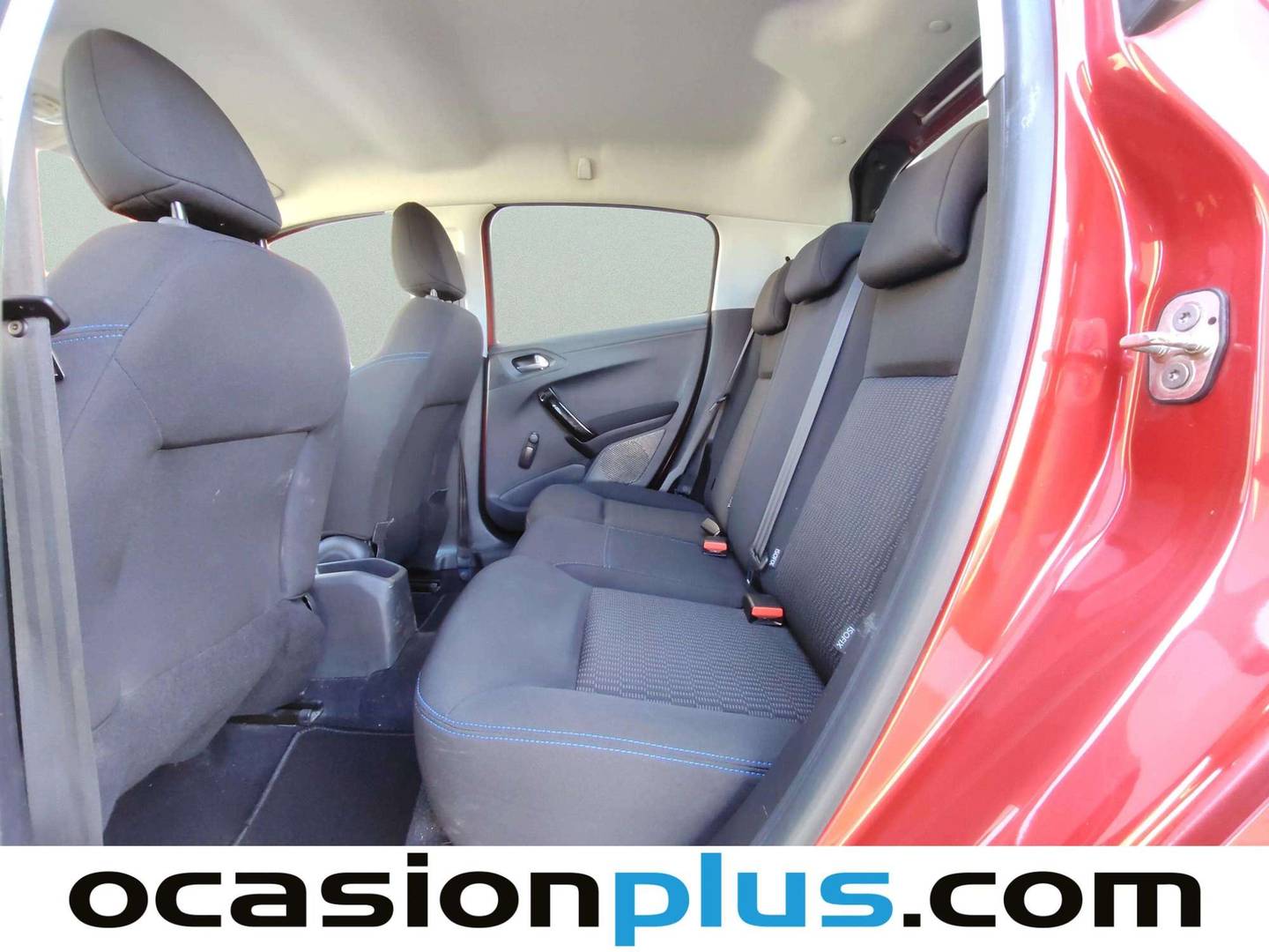 Foto asientos traseros Peugeot 208 Peugeot 208 PureTech 82 Style (82 CV)