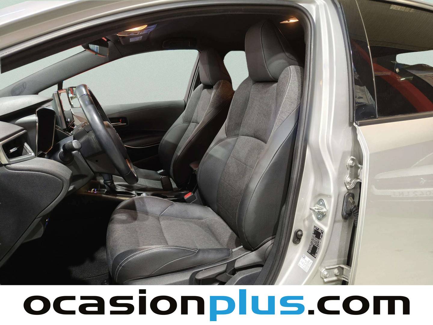 Foto Toyota Corolla Toyota Corolla 140H Active Plus (140 CV)