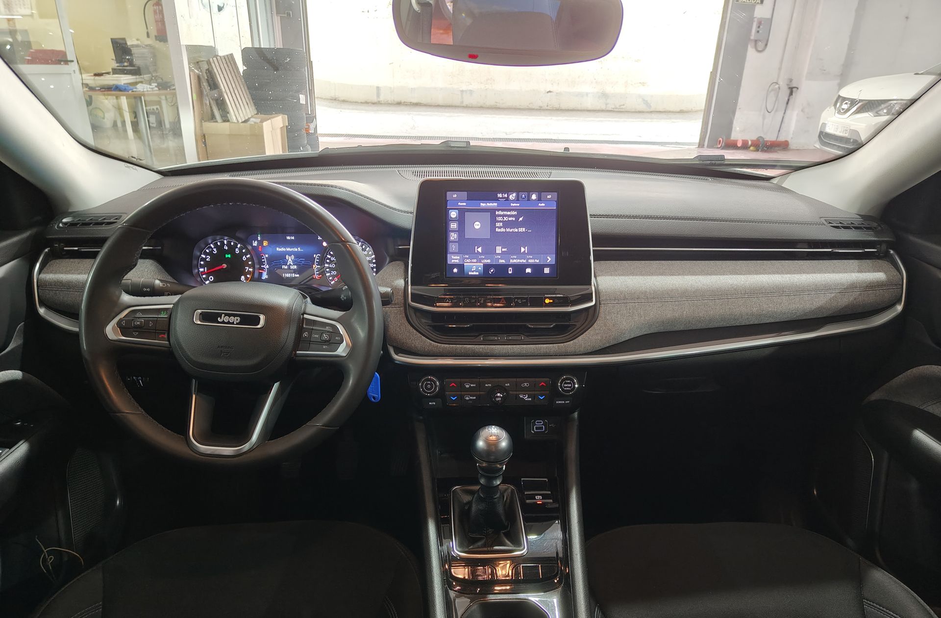 Jeep Compass 1.3 Gse T4 Longitude FWD - foto 6