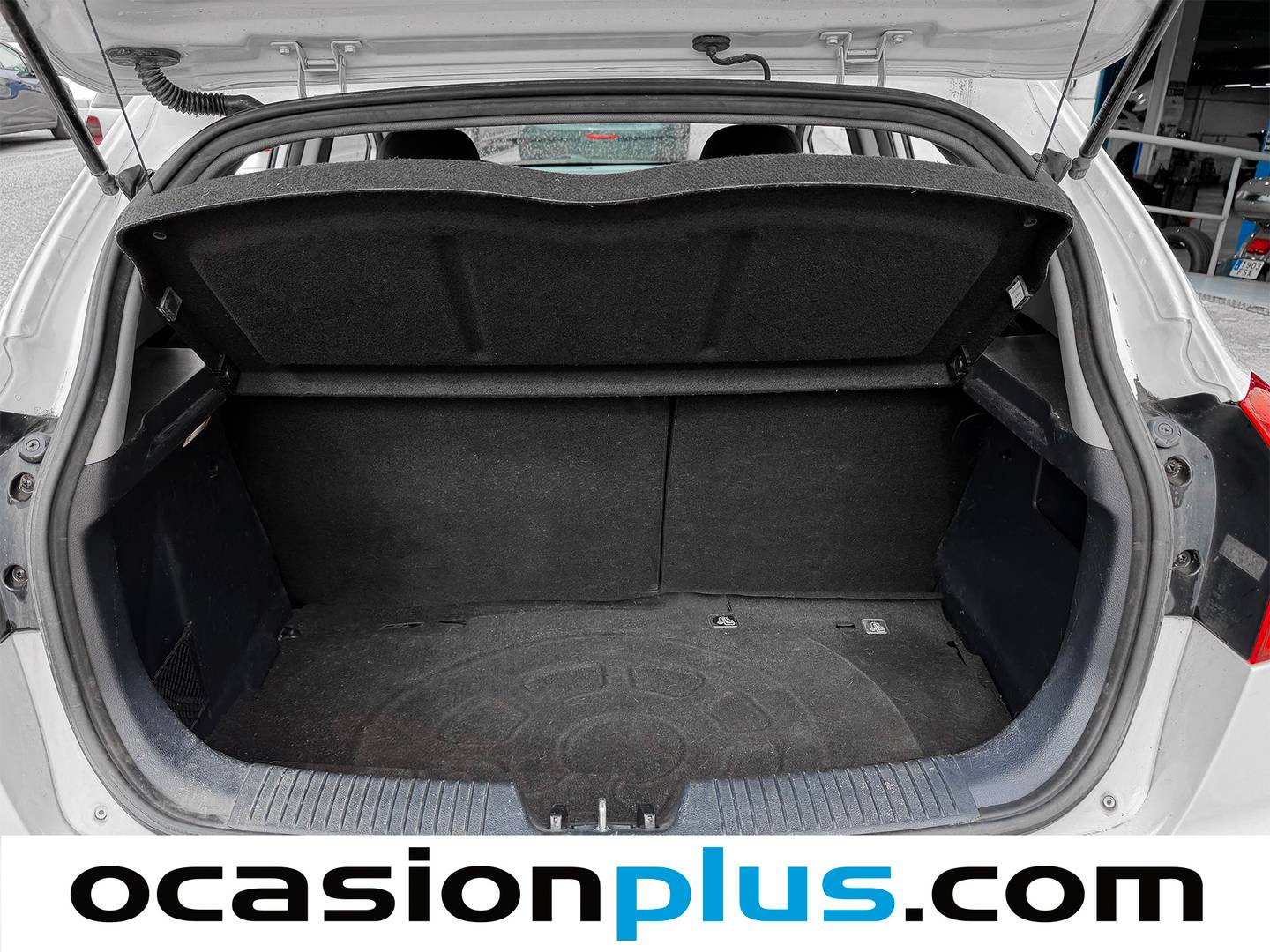 Foto KIA Rio Kia Rio 1.1 CRDi WGT x-Tech Eco-Dynamics (75 CV)