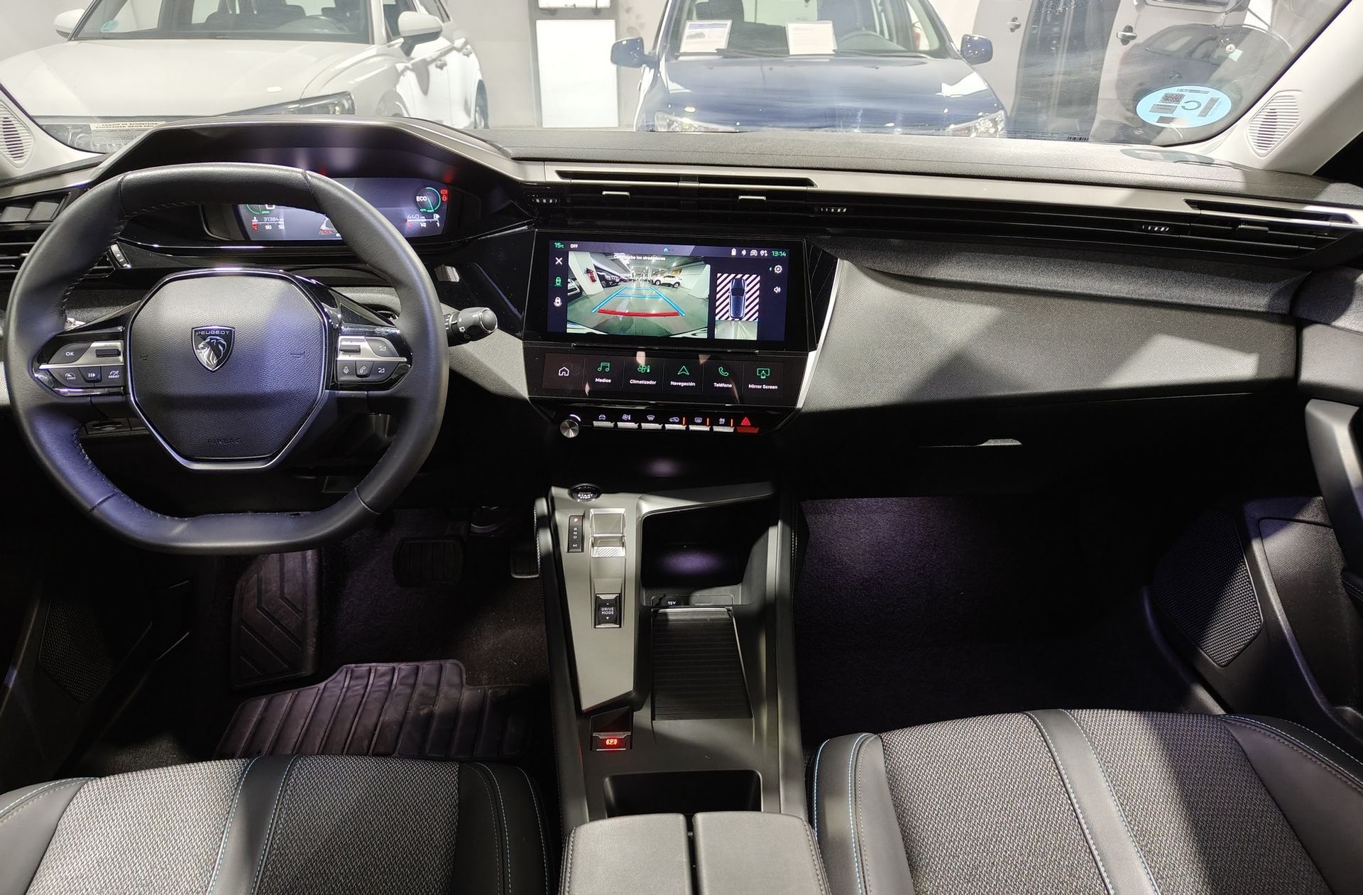 Peugeot 308 BlueHDi 130 Allure EAT8 - foto 6