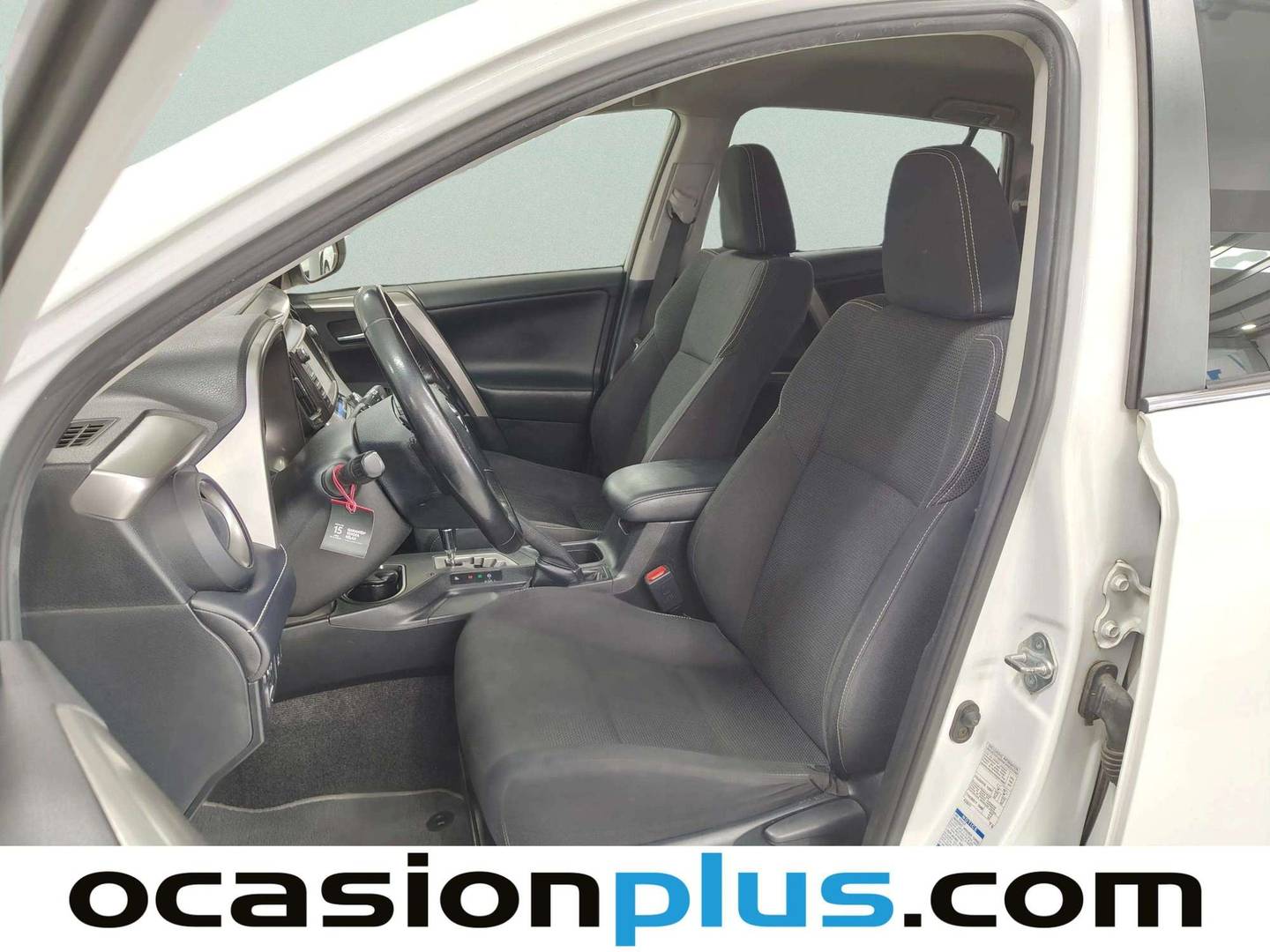 Foto asientos delanteros Toyota Rav4 Toyota Rav4 2.5l hybrid Advance 4WD (197 CV)