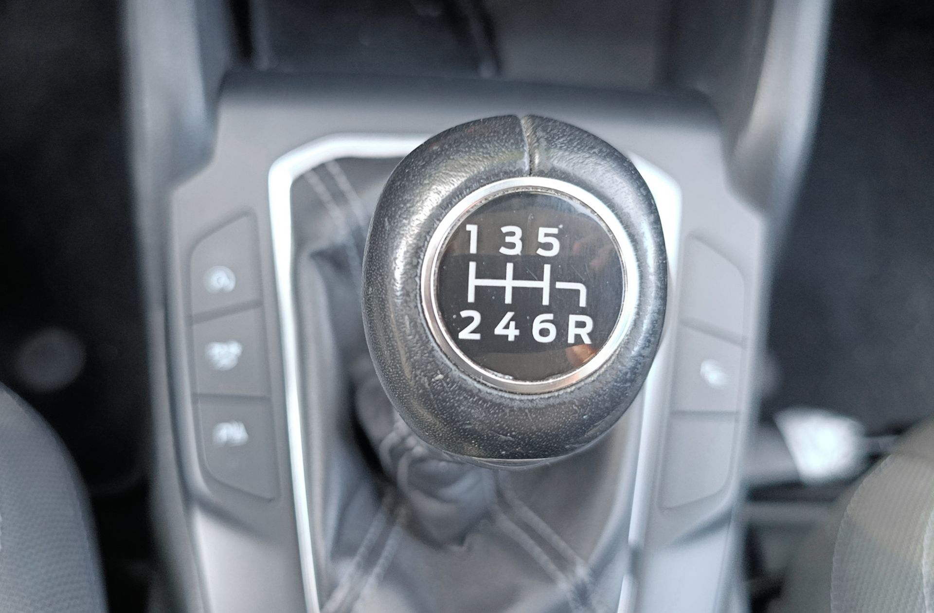 Ford Focus 1.0 EcoBoost MHEV Active - foto 5