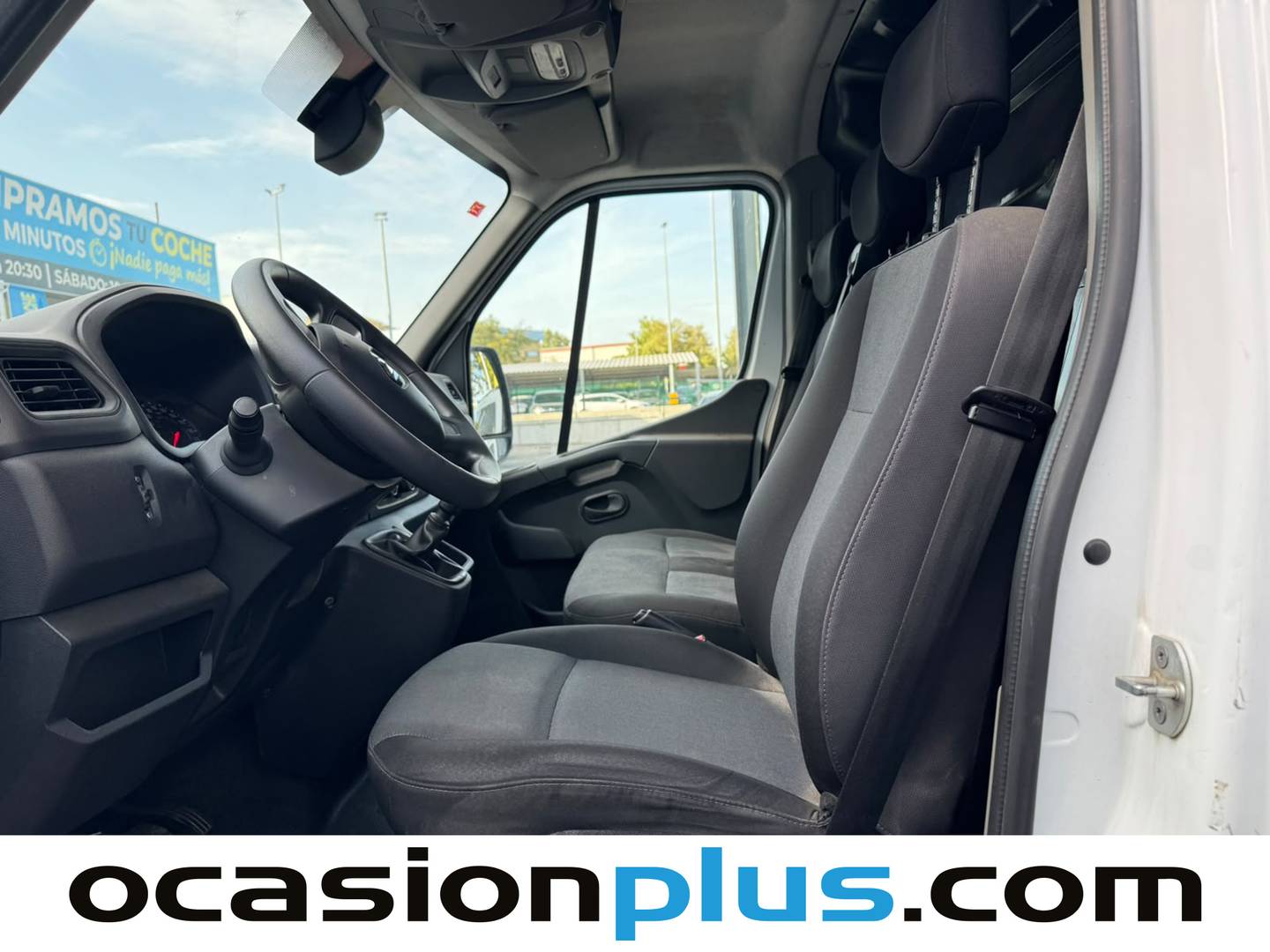 Foto asientos delanteros Renault Master Renault Master Furgon Energy Blue dCi 145 L3H2 3500 RS (145 CV)