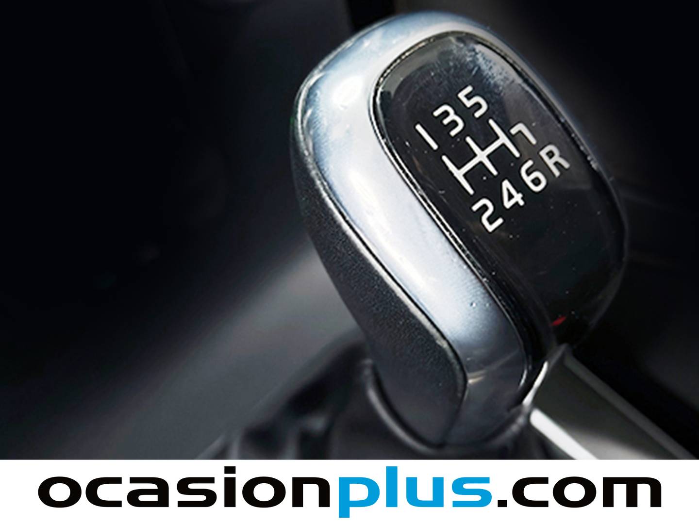 Foto Volvo V40 Volvo V40 D3 Momentum (150 CV)