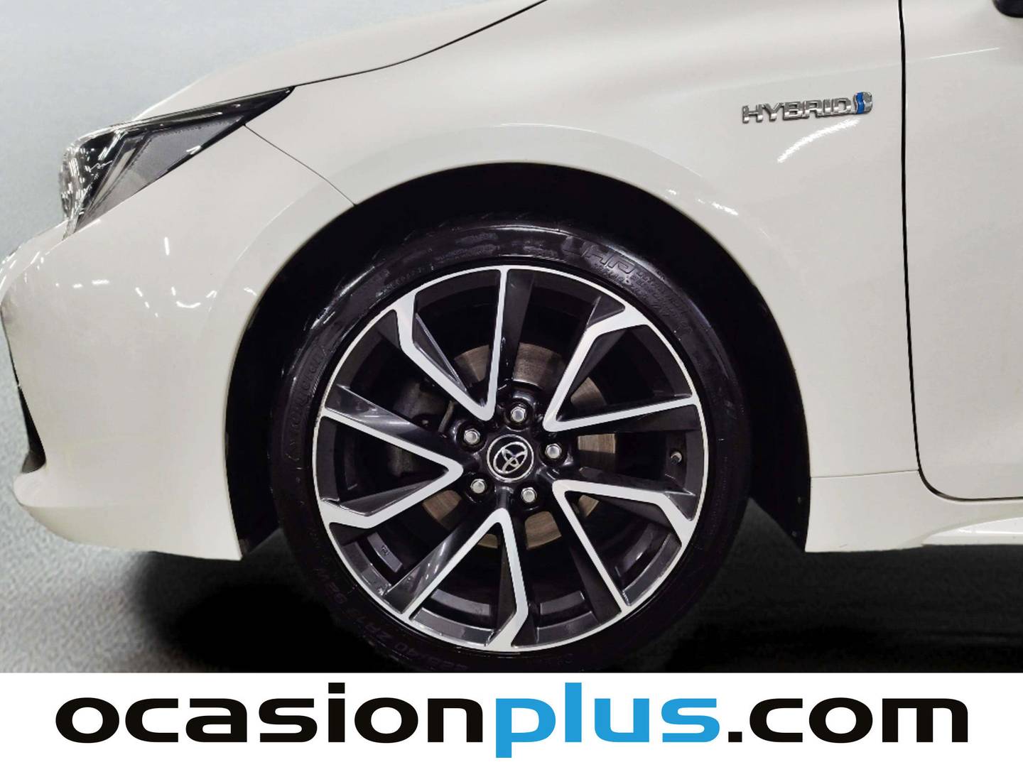 Toyota Corolla Toyota Corolla 180H FEEL! E-CVT (180 CV) seminuevo