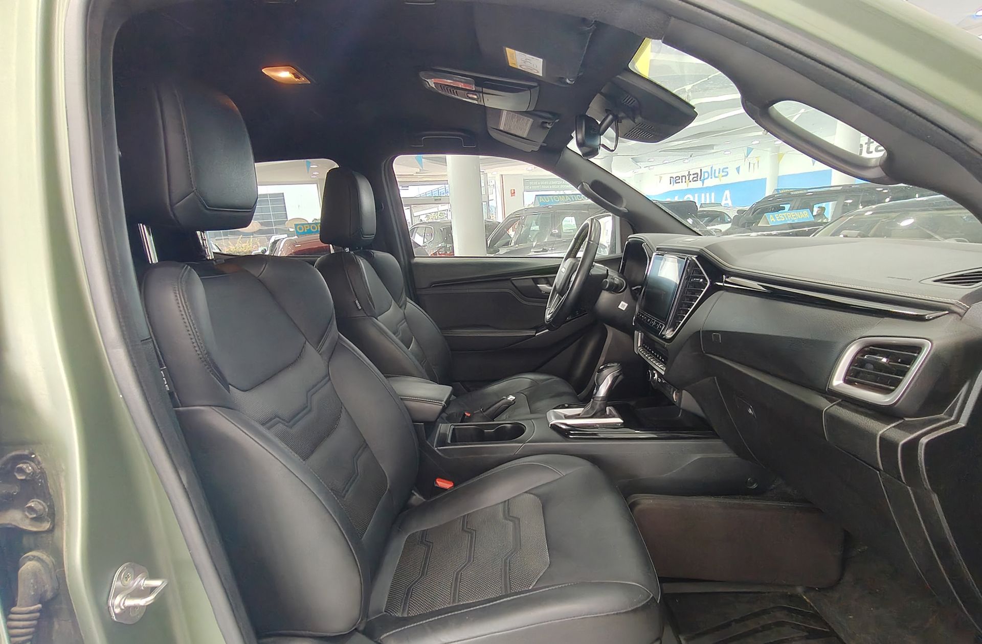 Isuzu D-Max 1.9 Crew N60 BB 4x4 - foto 20
