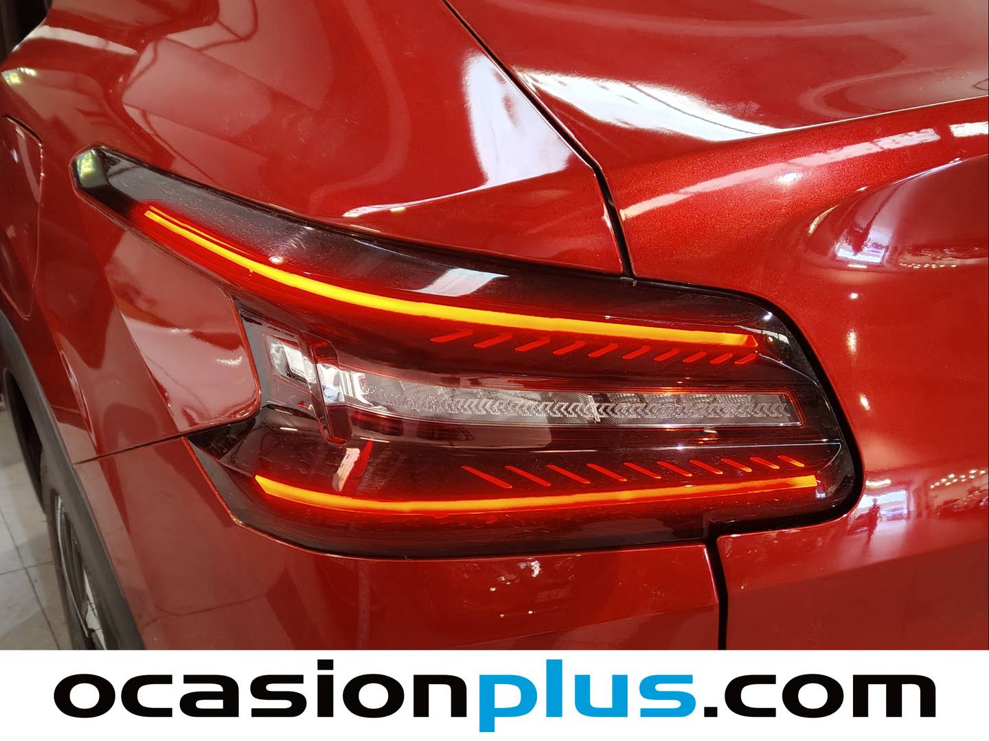 Foto Citroën C4 X Citroen C4 X 1.2 PureTech 130 S&S Shine EAT8 (131 CV)