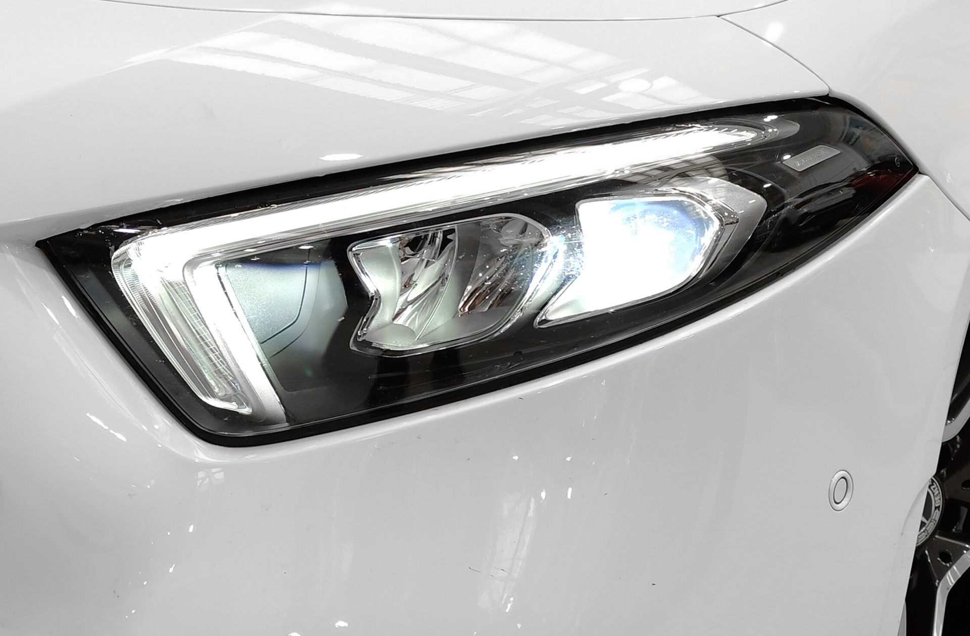 Mercedes-Benz Clase A 180 d Paquete AMG - foto 20