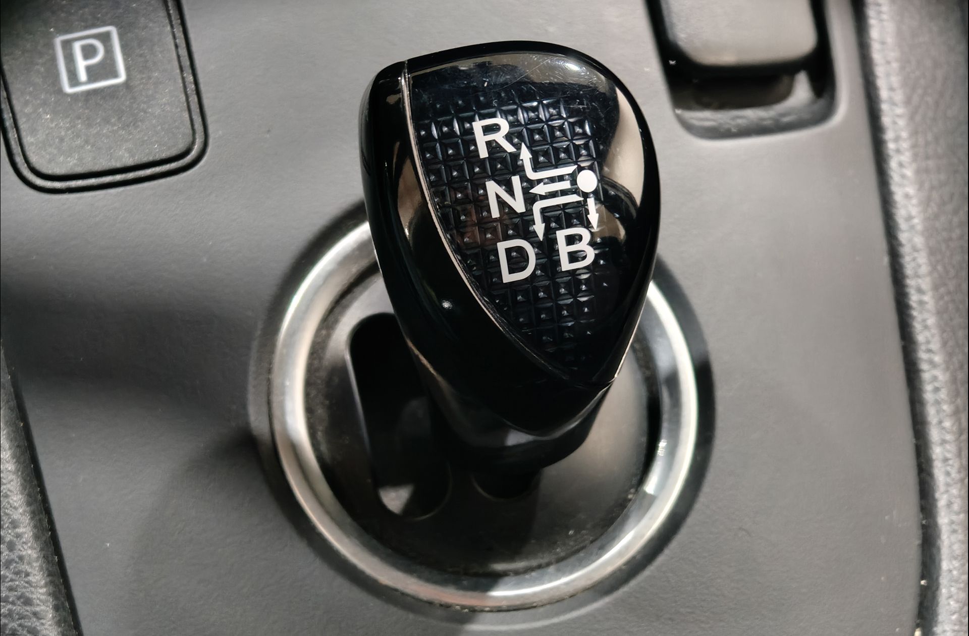 Toyota Auris 140H Hybrid Feel! Edition - foto 5