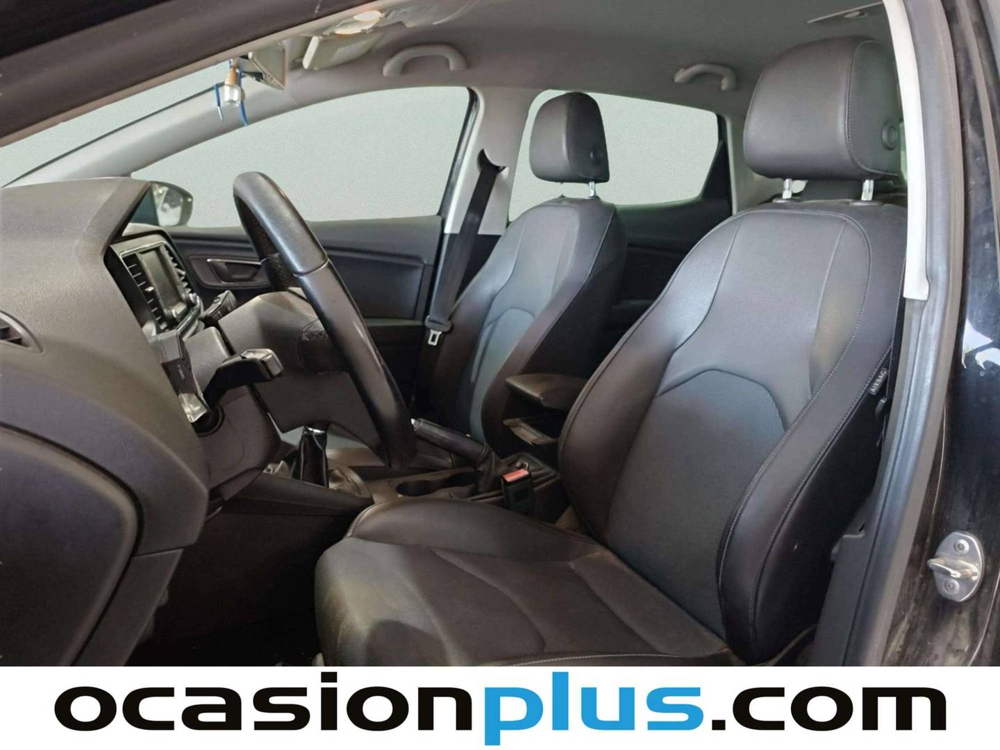 Foto asientos delanteros Seat León Seat Nuevo León 1.4 TSI 125cv St&Sp Style Connect