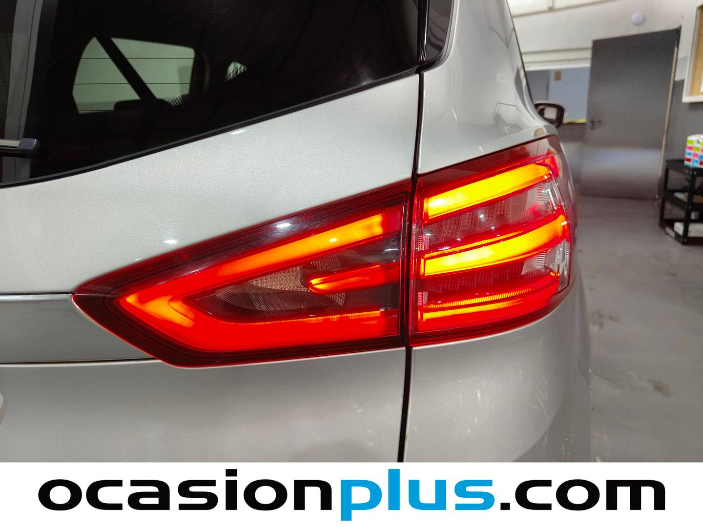 Paquetes del Ford S-MAX Ford S-Max 2.5 Duratec Atkinson PHEV Titanium Auto (190 CV) 7 Plazas