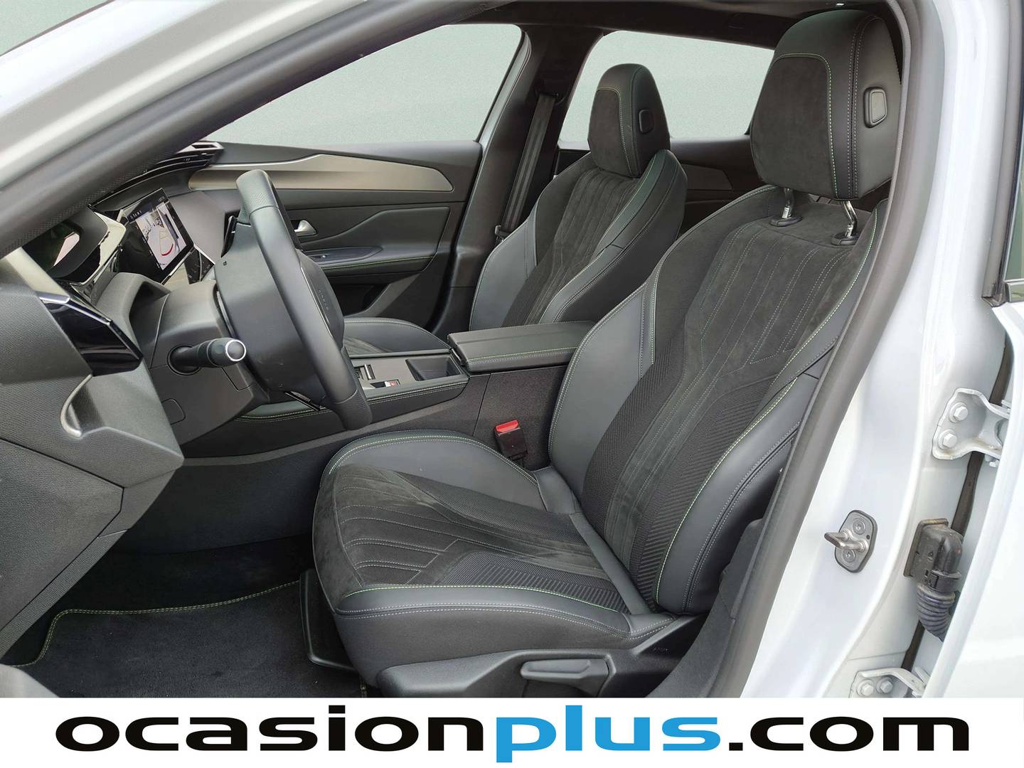 Foto asientos delanteros Peugeot 408 Peugeot 408 PHEV 225 GT e-EAT8 (225 CV)