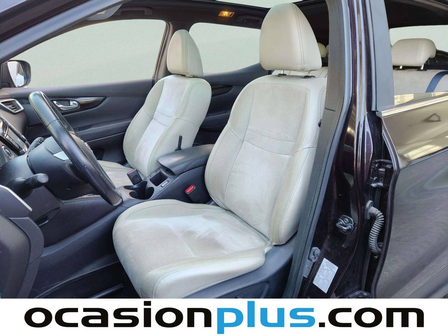 Foto asientos delanteros Nissan QASHQAI Nissan Qashqai dCi 130 Tekna 4x2 XTronic (130 CV)