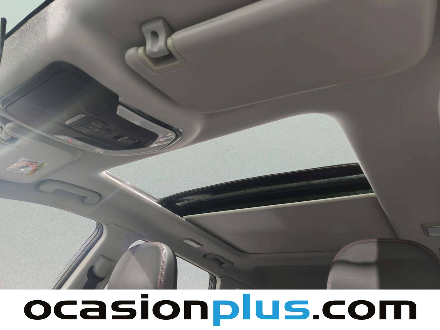 Extras y acabados del SWM G01 SWM G01 1.5T Luxury (131 CV)