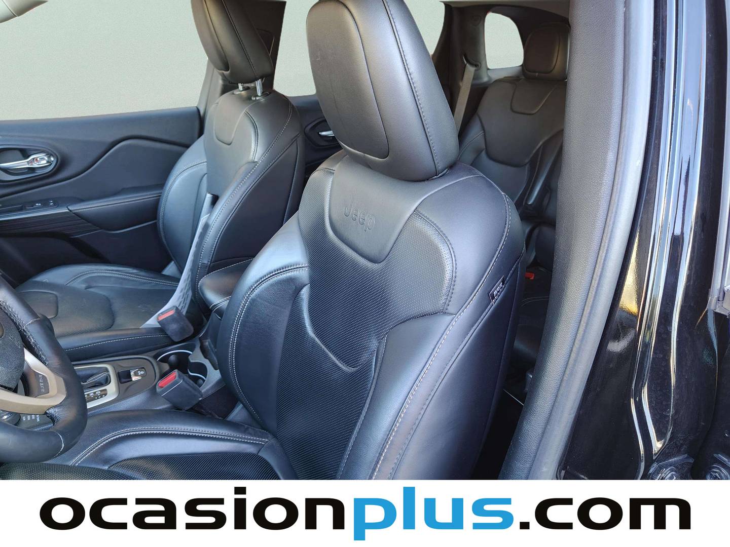 Foto Jeep Cherokee Jeep Cherokee 2.2 CRD Night Eagle Aut 4x4 (200 CV)