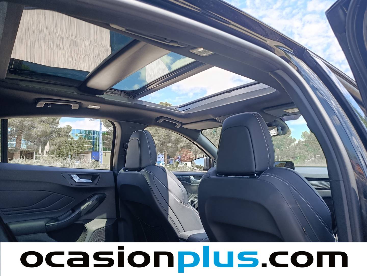 Extras y acabados del Ford Focus Ford Focus 2.3 EcoBoost ST (280 CV)