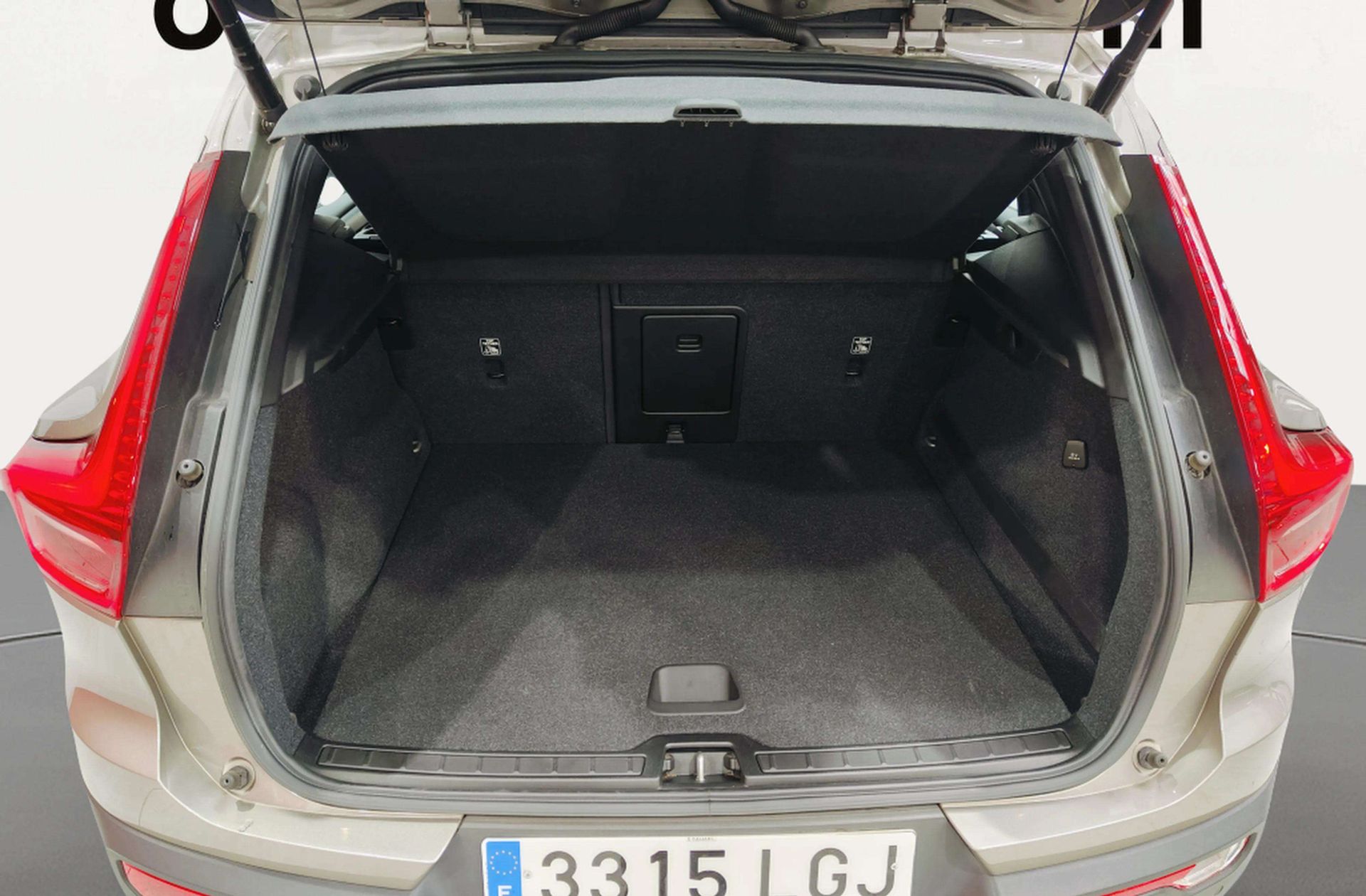 Volvo XC40 T4 Business Plus - foto 18