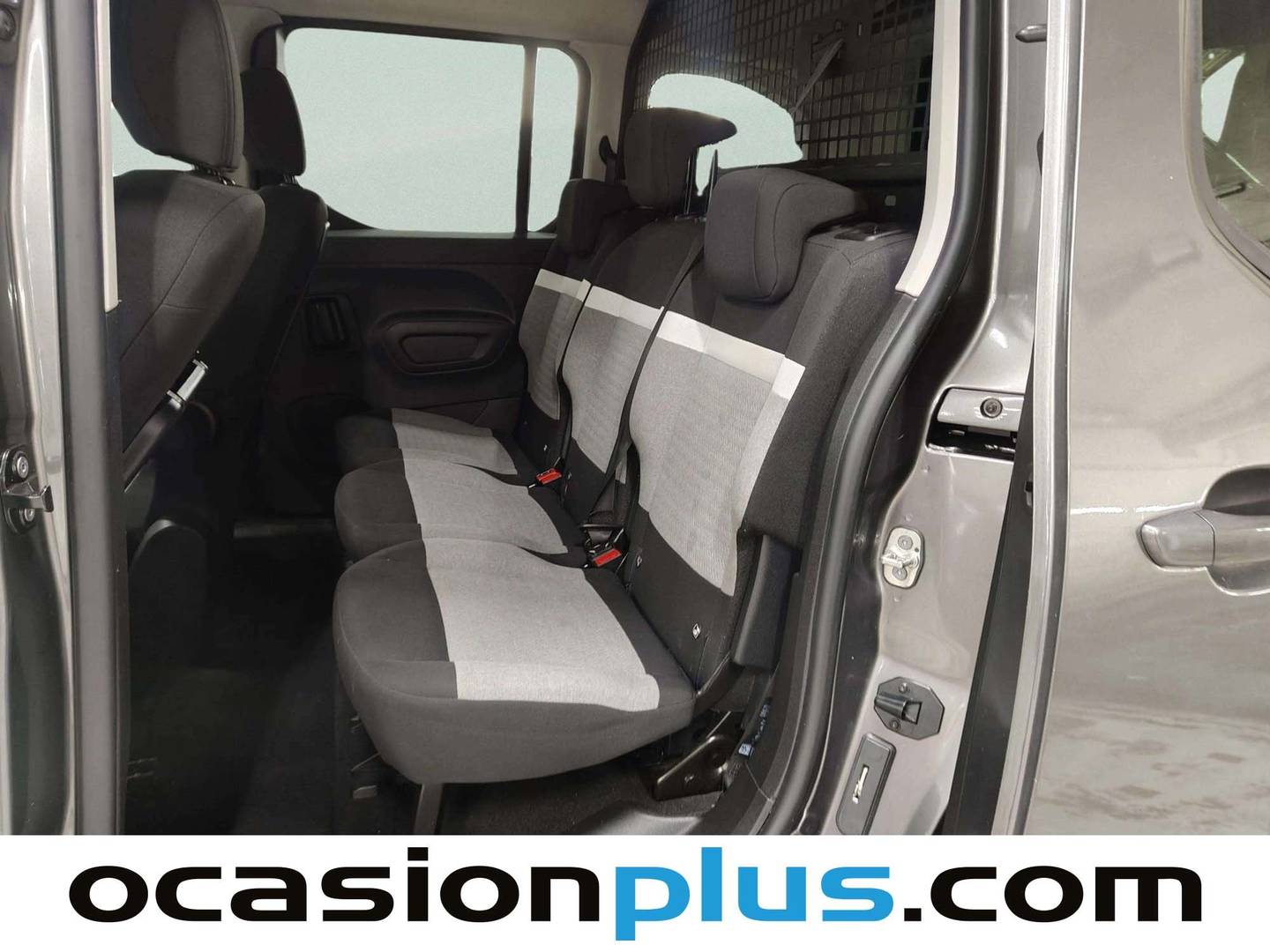 Foto asientos traseros Citroën Berlingo Citroen Berlingo PureTech 110 S&S Talla M Feel (110 CV)