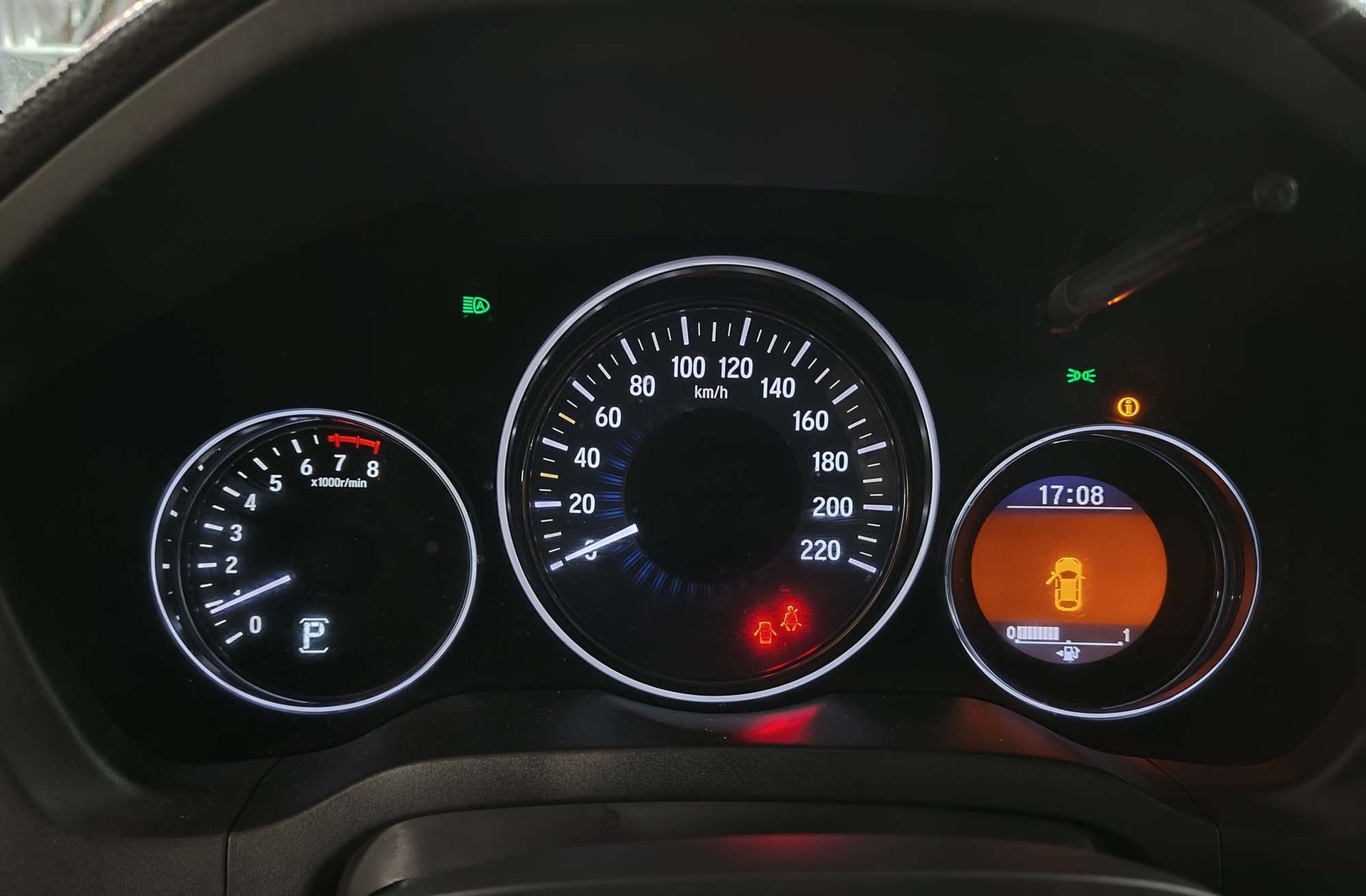 Honda HR-V 1.5 i-VTEC Elegance CVT - foto 21