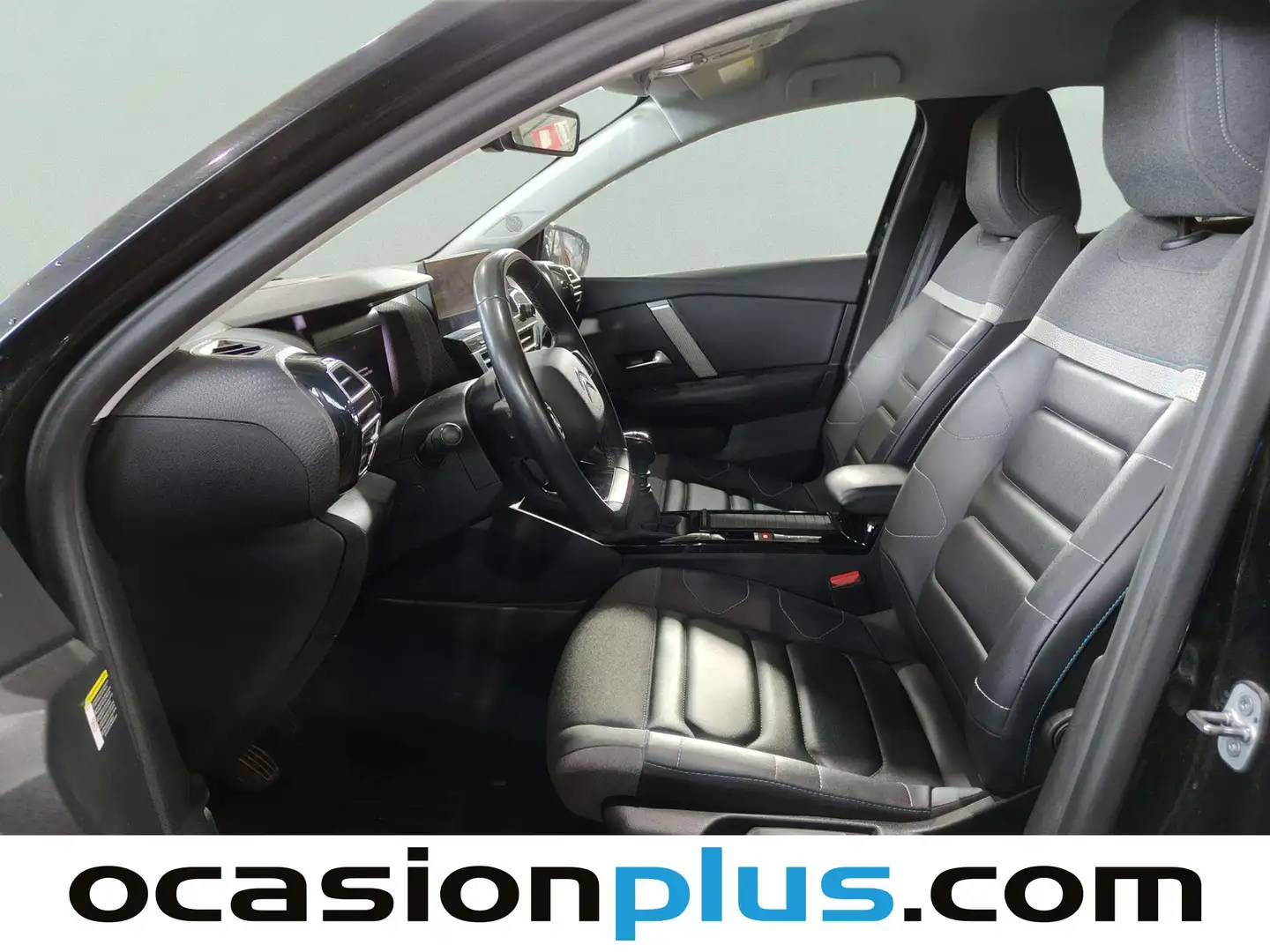 Foto Citroën C4 Citroen C4 PureTech 130 S&S Shine  (130 CV)