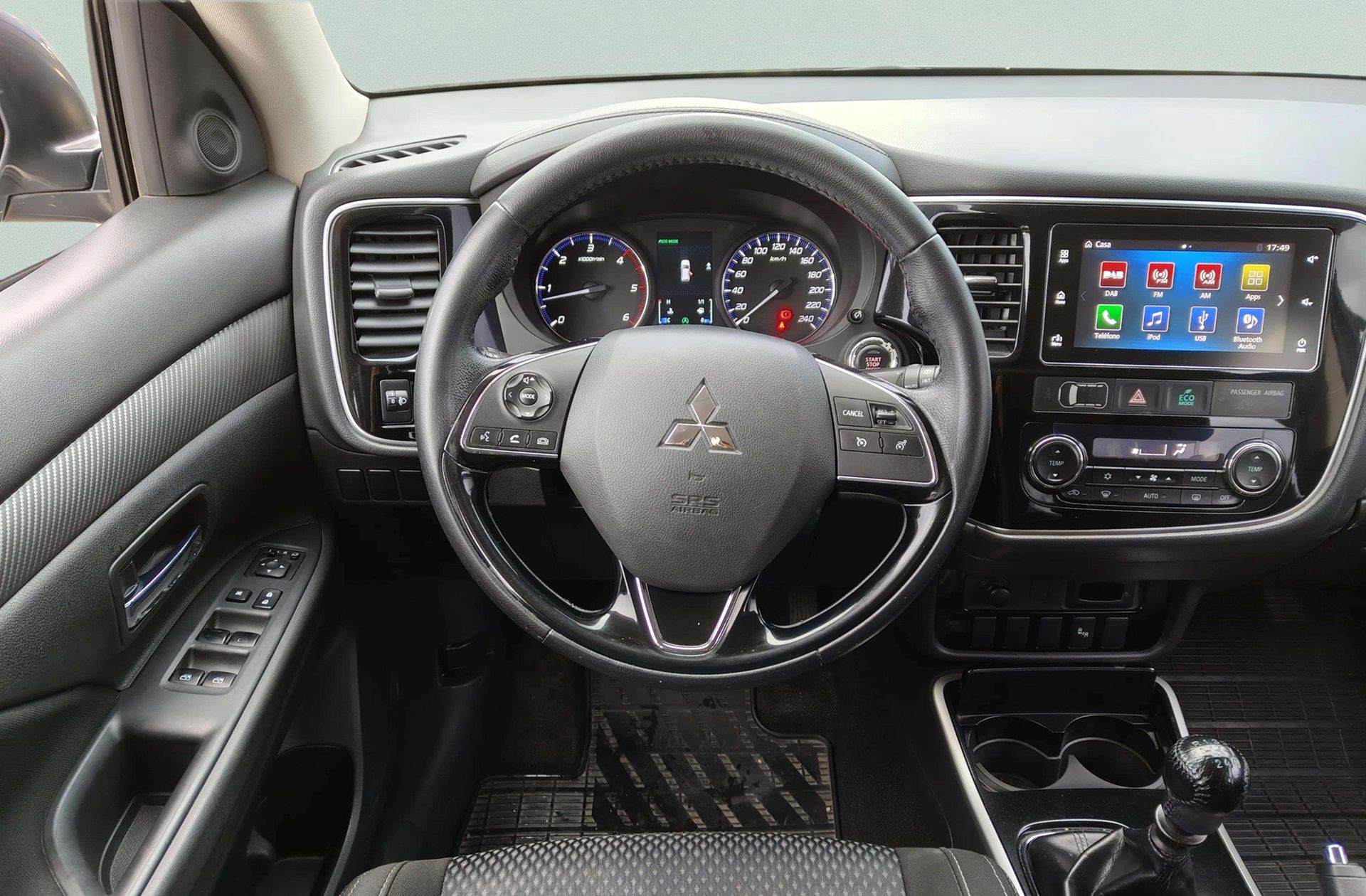 Mitsubishi Outlander 220 DI-D Motion 2WD - foto 17