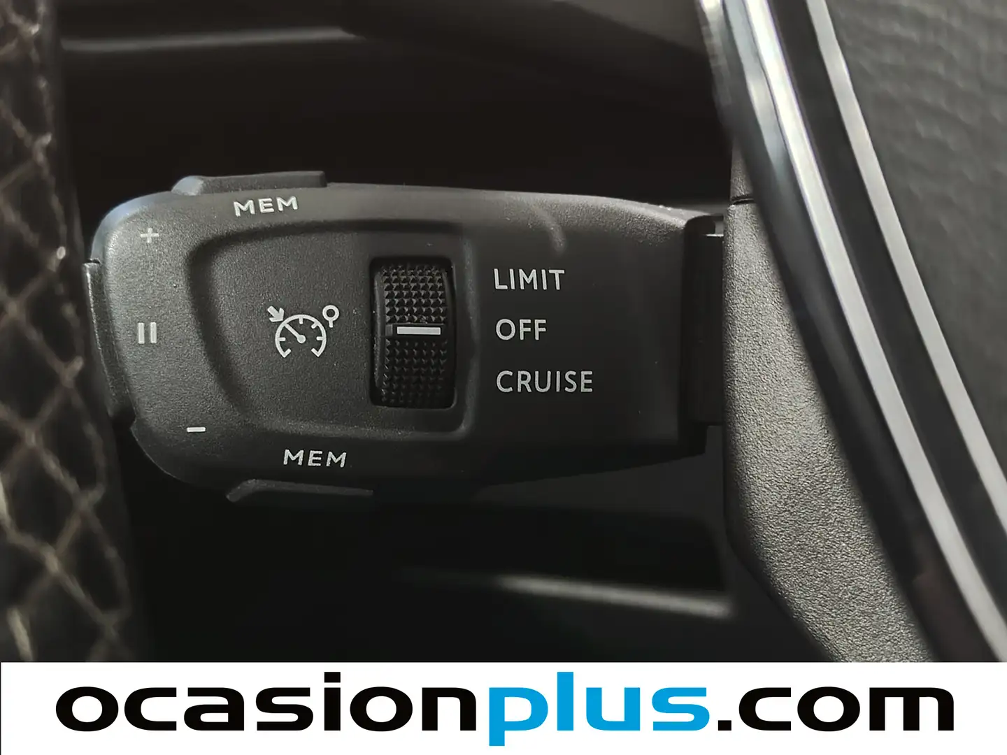 Foto Peugeot 3008 Peugeot 3008 PureTech 130 S&S Allure Pack (130 CV)