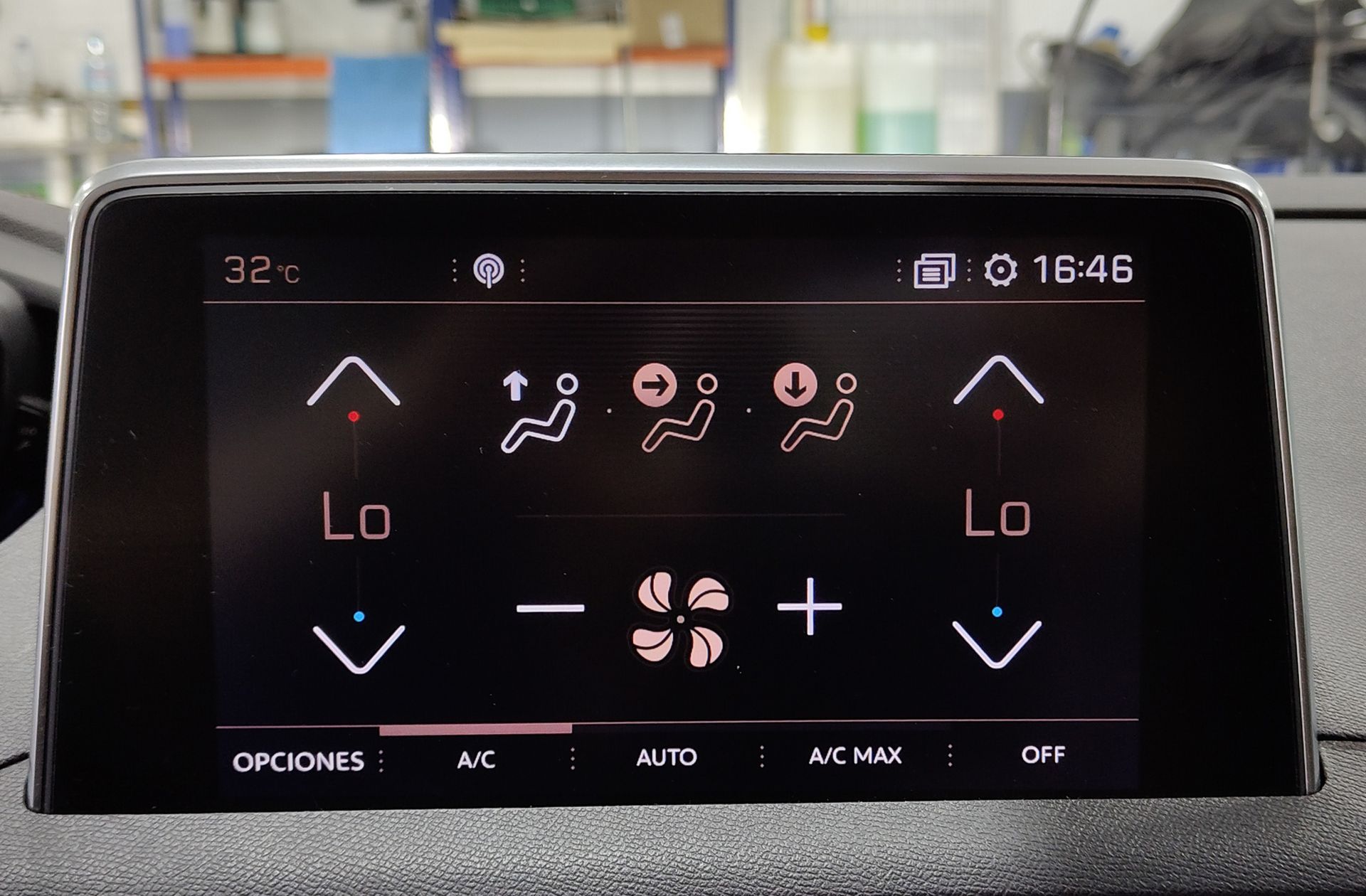 Peugeot 3008 THP 165 GT Line - foto 32
