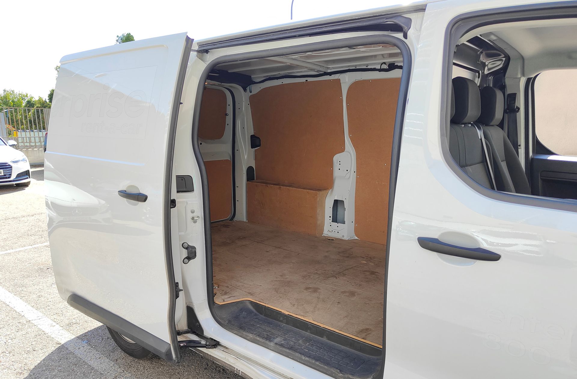 Opel Vivaro Furgon BlueHDi 120 - foto 14