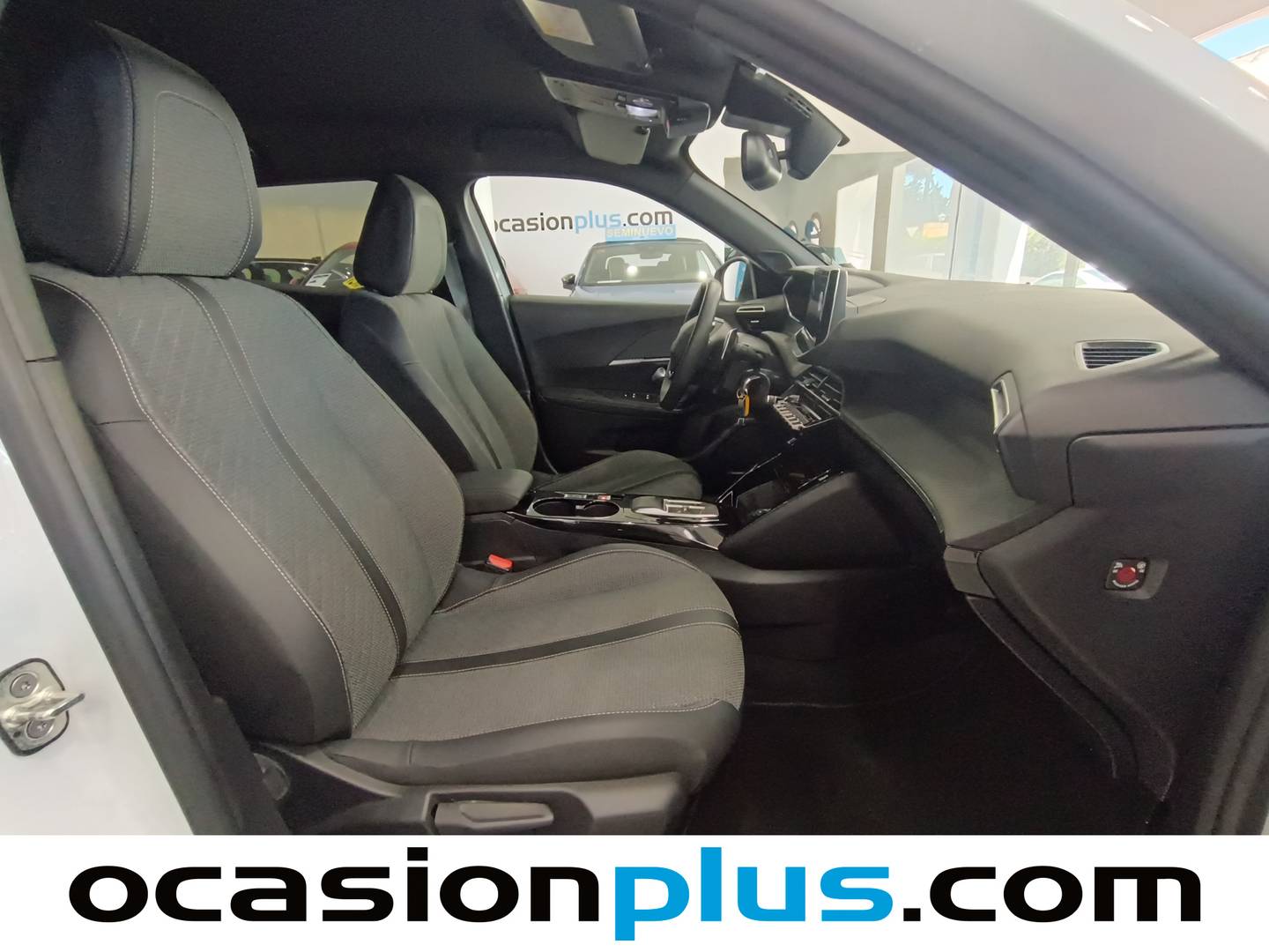 Peugeot 2008 Peugeot 2008 PureTech 130 S&S Allure EAT8 (130 CV) gasolina