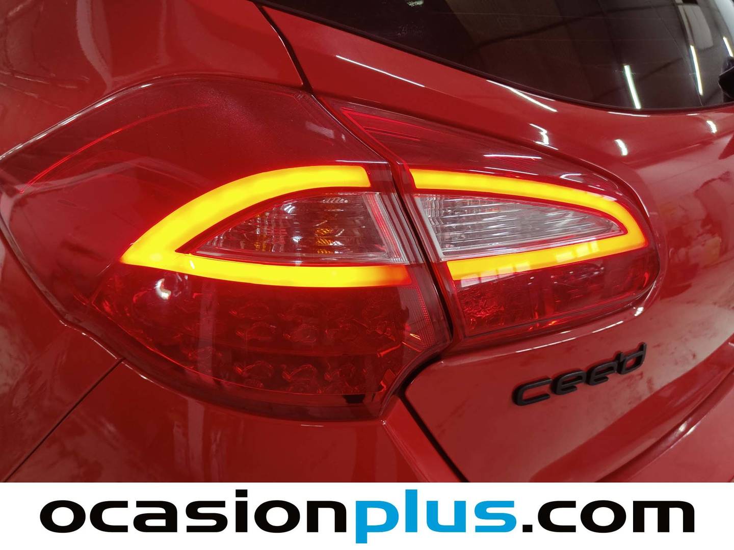 Accesorios del KIA Ceed KIA Ceed 1.6 CRDi VGT GT Line  (136 CV)