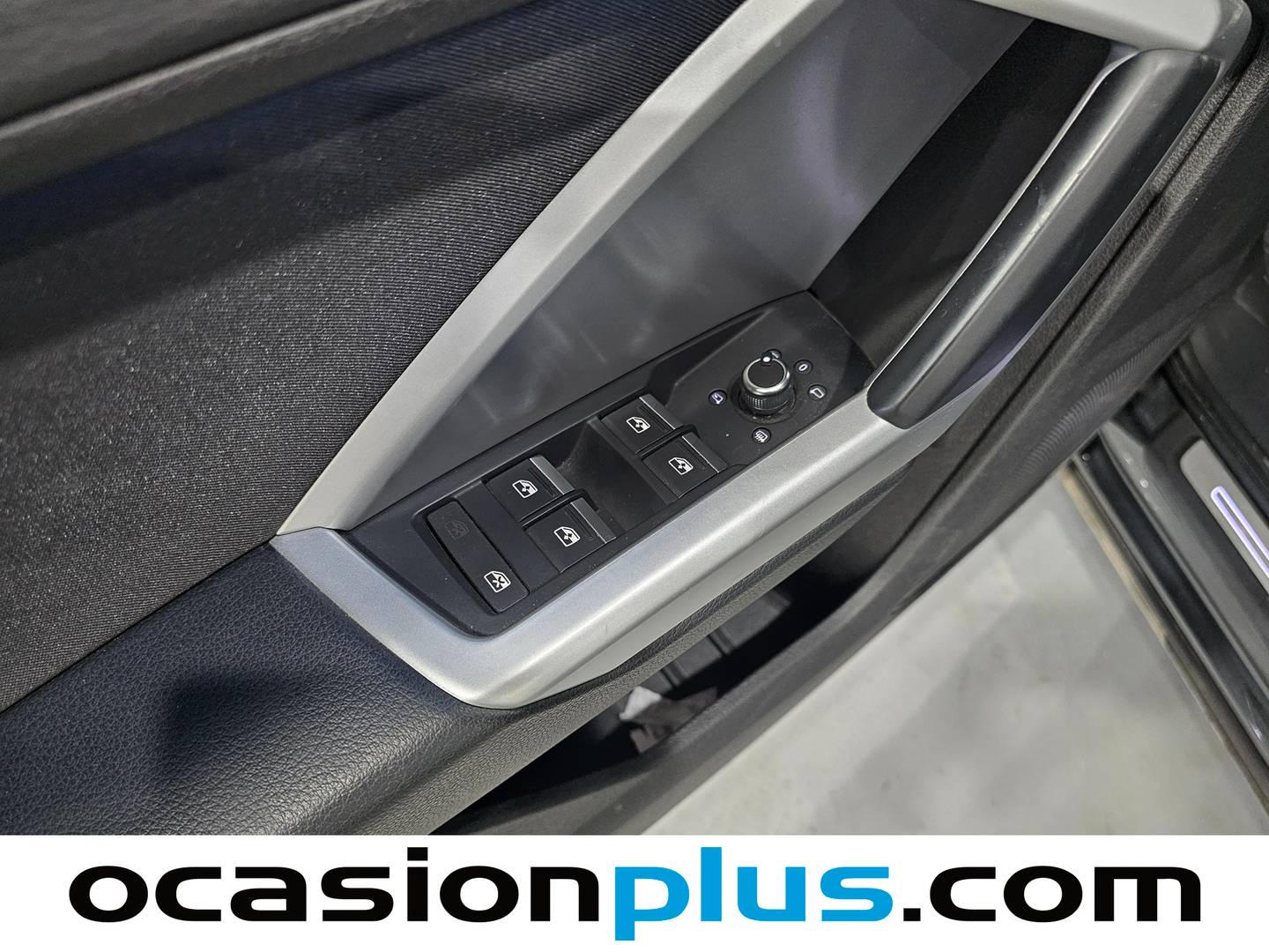 Audi Q3 Audi Q3 Black line 35 TFSI (150 CV) S tronic PACK S-LINE al mejor precio