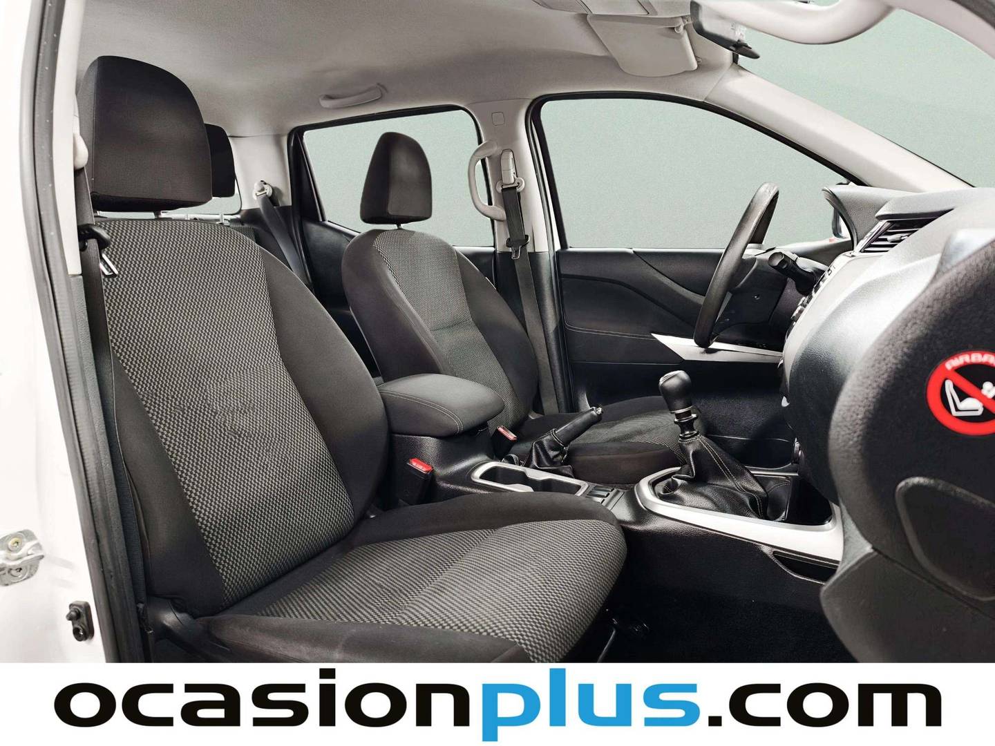 Nissan Navara Nissan Navara PickUp 2.3 dCi Doble Cabina Visia BDif  (163 CV) manual