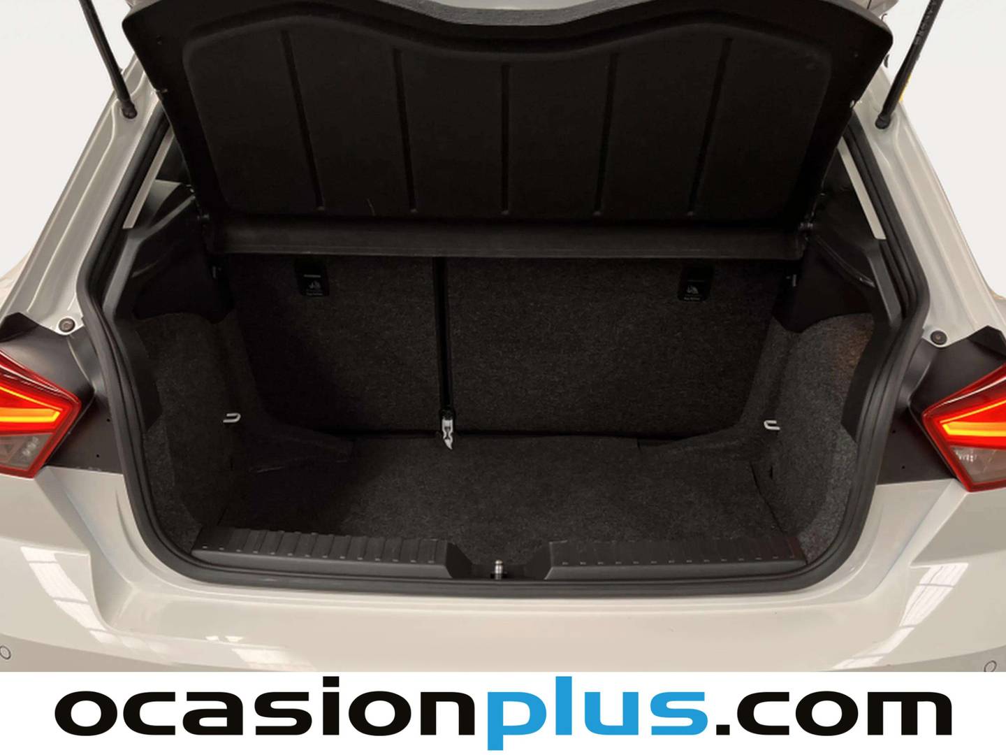 Foto Seat Ibiza SEAT Ibiza 1.0 TSI Style XL (110 CV)