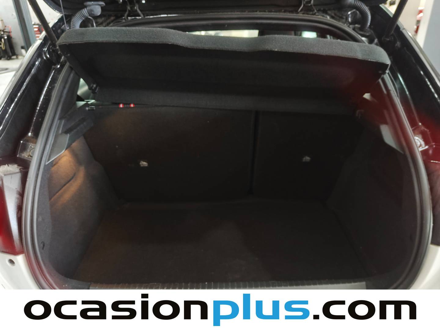 Fotos maletero Opel Corsa Opel Corsa 1.2T XHL GS (100 CV)