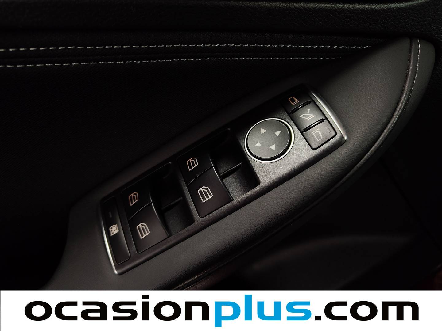 Foto Infiniti Q30 Infiniti Q30 1.6 TC Premium 7DCT (156 CV)