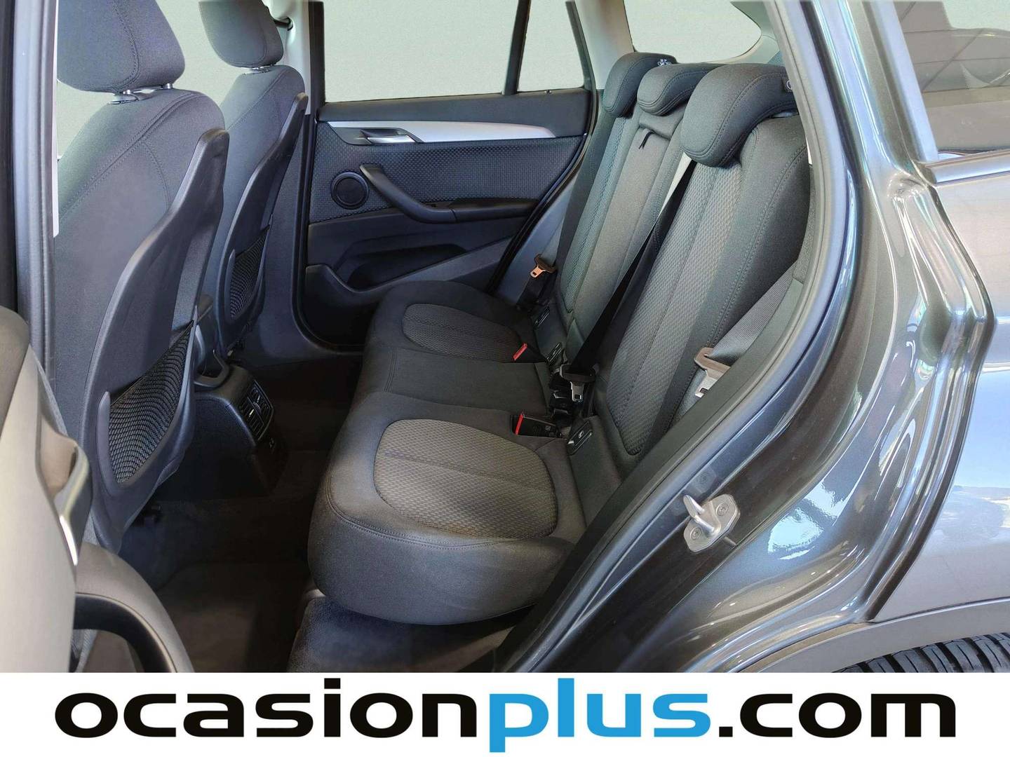 Foto asientos traseros BMW X1 BMW X1 sDrive18i (136 CV)