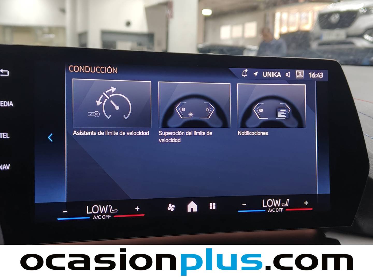 Foto BMW Serie 1 BMW Serie 1 120i (170 CV) Pack M